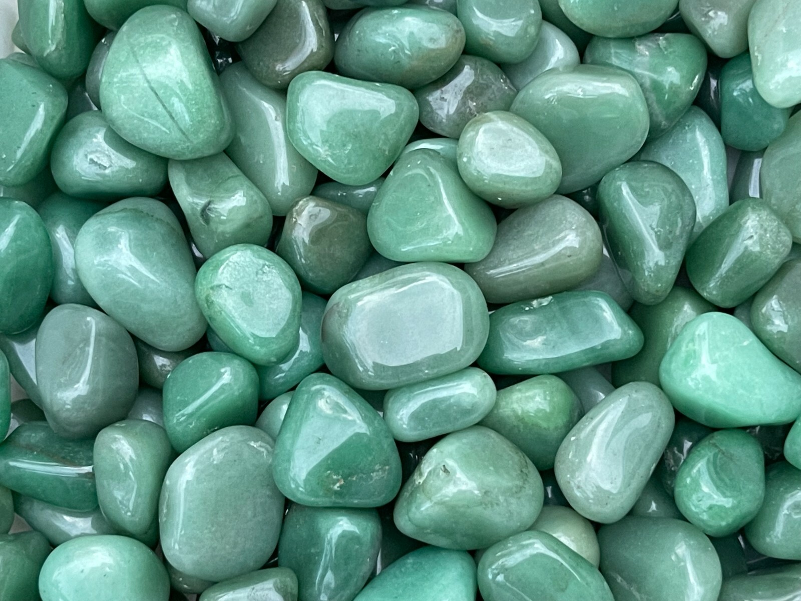 Green Aventurine Tumbled Stones, 0.75″-1.25″ Tumbled Green Aventurine, Bulk Lots