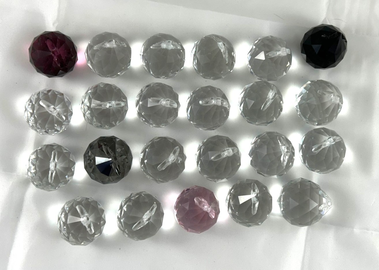 23Pcs Crystal Light Ball Prism 30mm Faceted Sun Catchers Drop Pendants