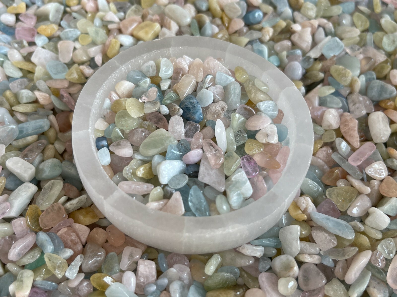 Grade A++ Morganite Semi Tumbled Gemstone Mini Chips 4- 12mm, Wholesale Bulk Lot