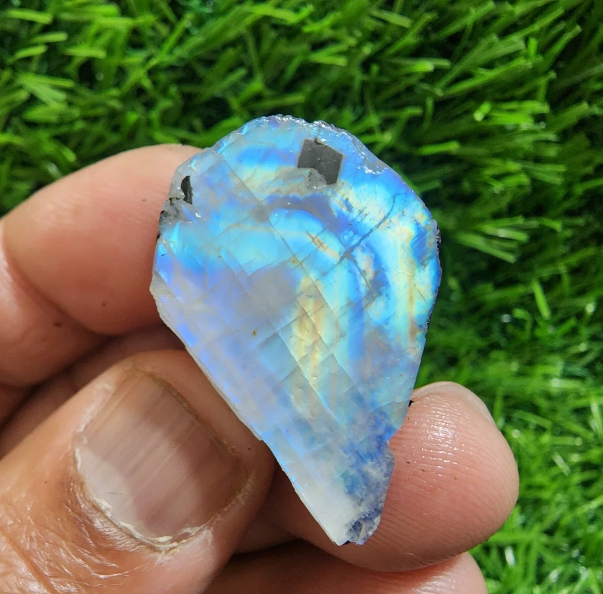 100% Natural Ultimate Rainbow Moonstone Raw 50 Crt Moonstone Rough Jewelry