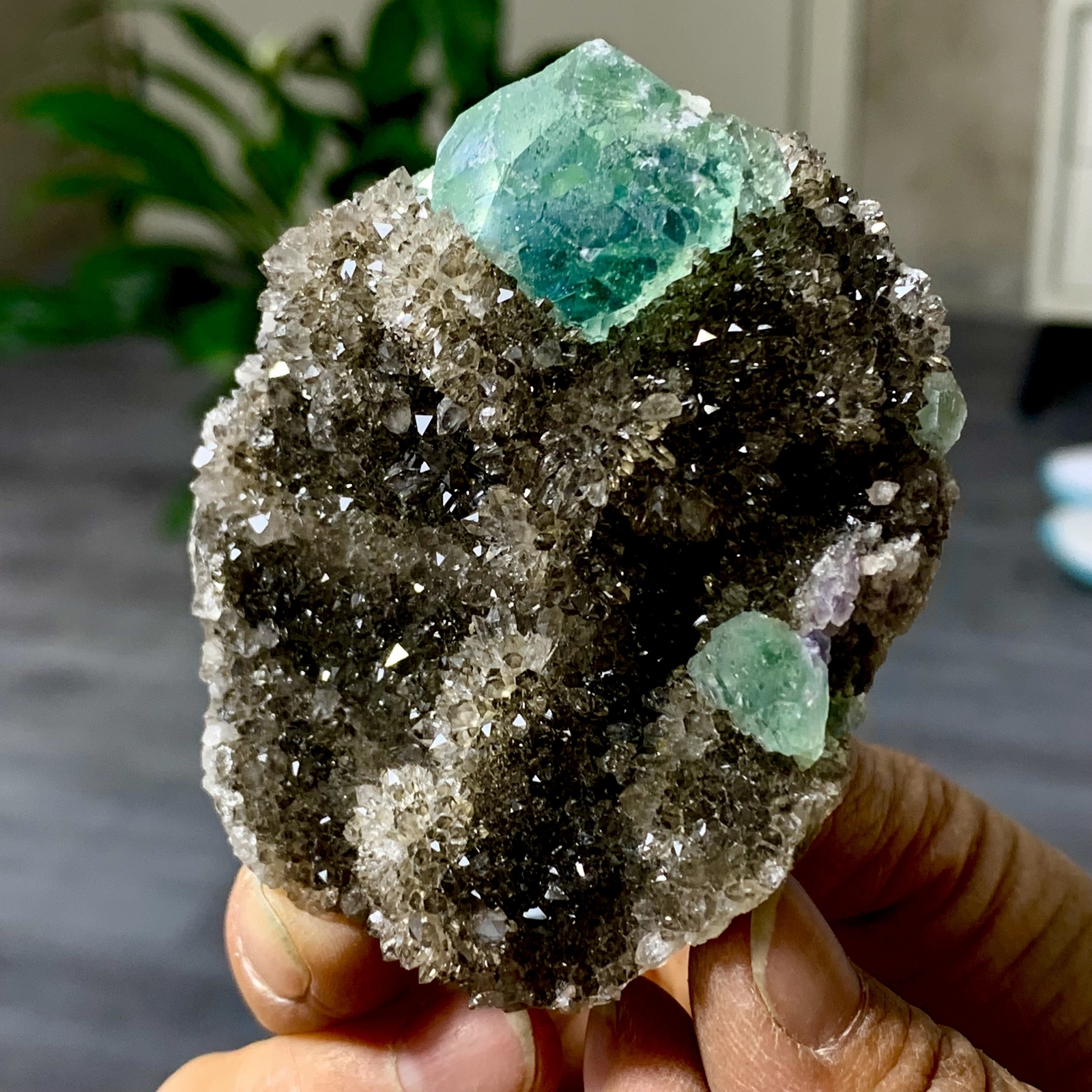 163G Rare Transparent blue-green Cube Fluorite Mineral Crystal Specimen/China