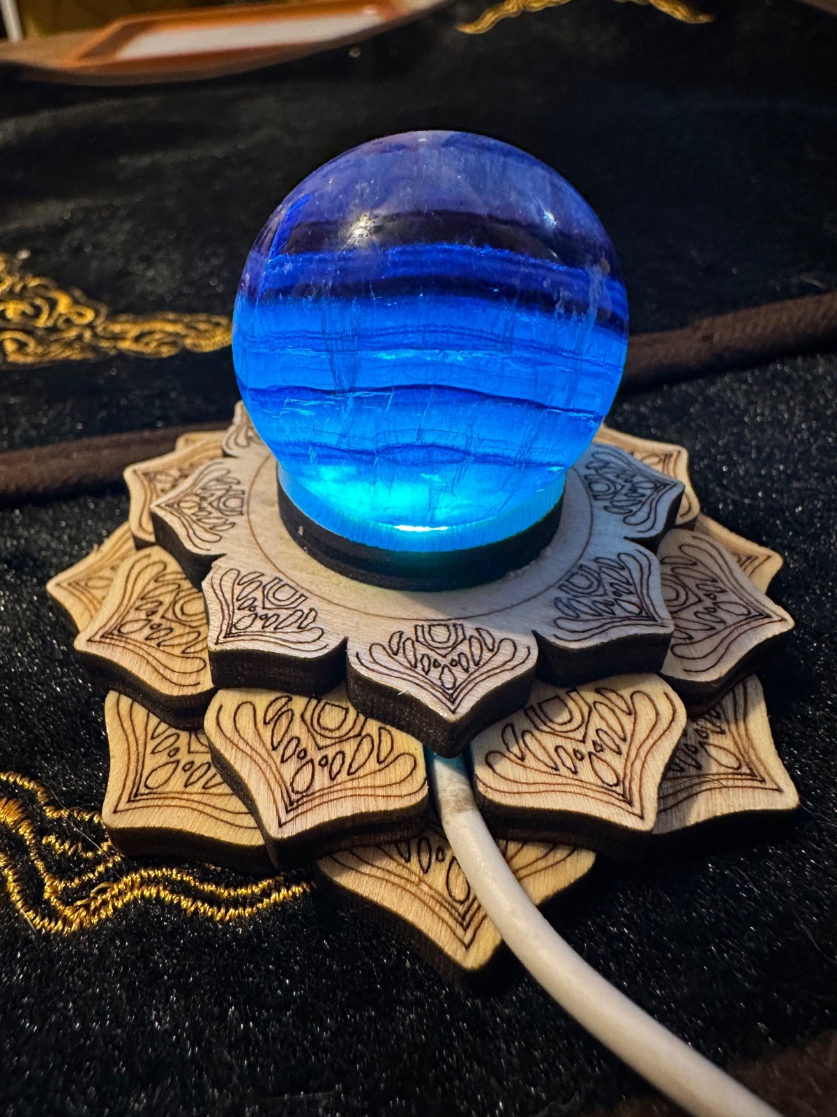 Banded purple fluorite sphere with USB multicolor light stand Free shipping