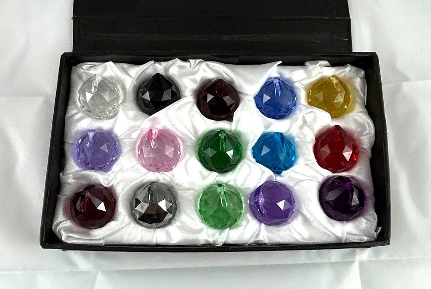 15 Pcs Crystal Light Ball Prism 30MM Faceted Sun Catchers Drop Pendants