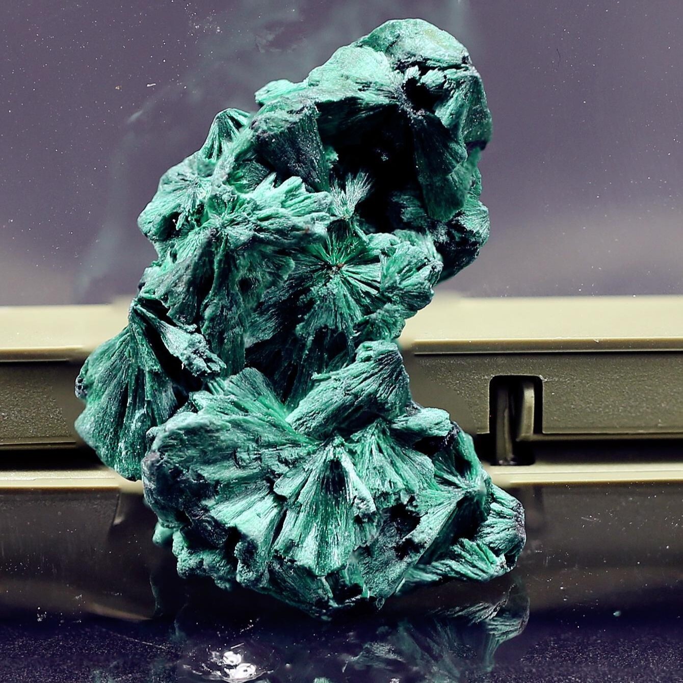 Natural Velvet Malachite Cluster Raw Malachite Gemstone Specimen Mineral Decor