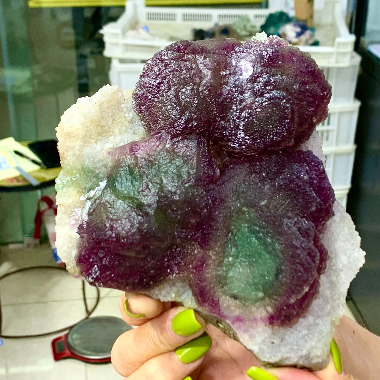 105G Rare transparent purple cubic fluorite mineral crystal sample/China