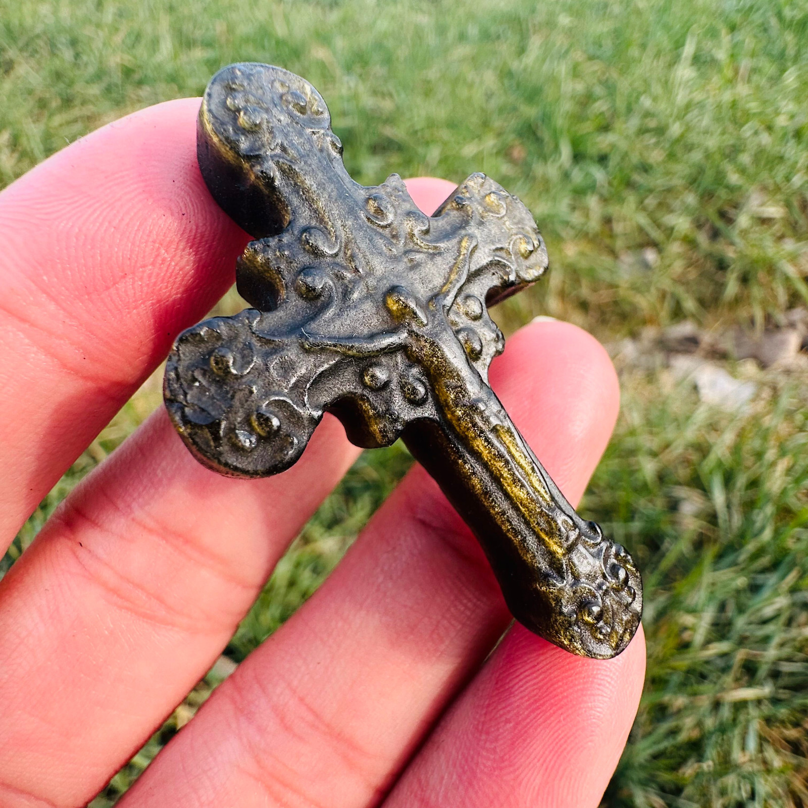 Natural Carved Gold Obsidian Cross of Christ Quartz Skull Crystal Reiki Healing