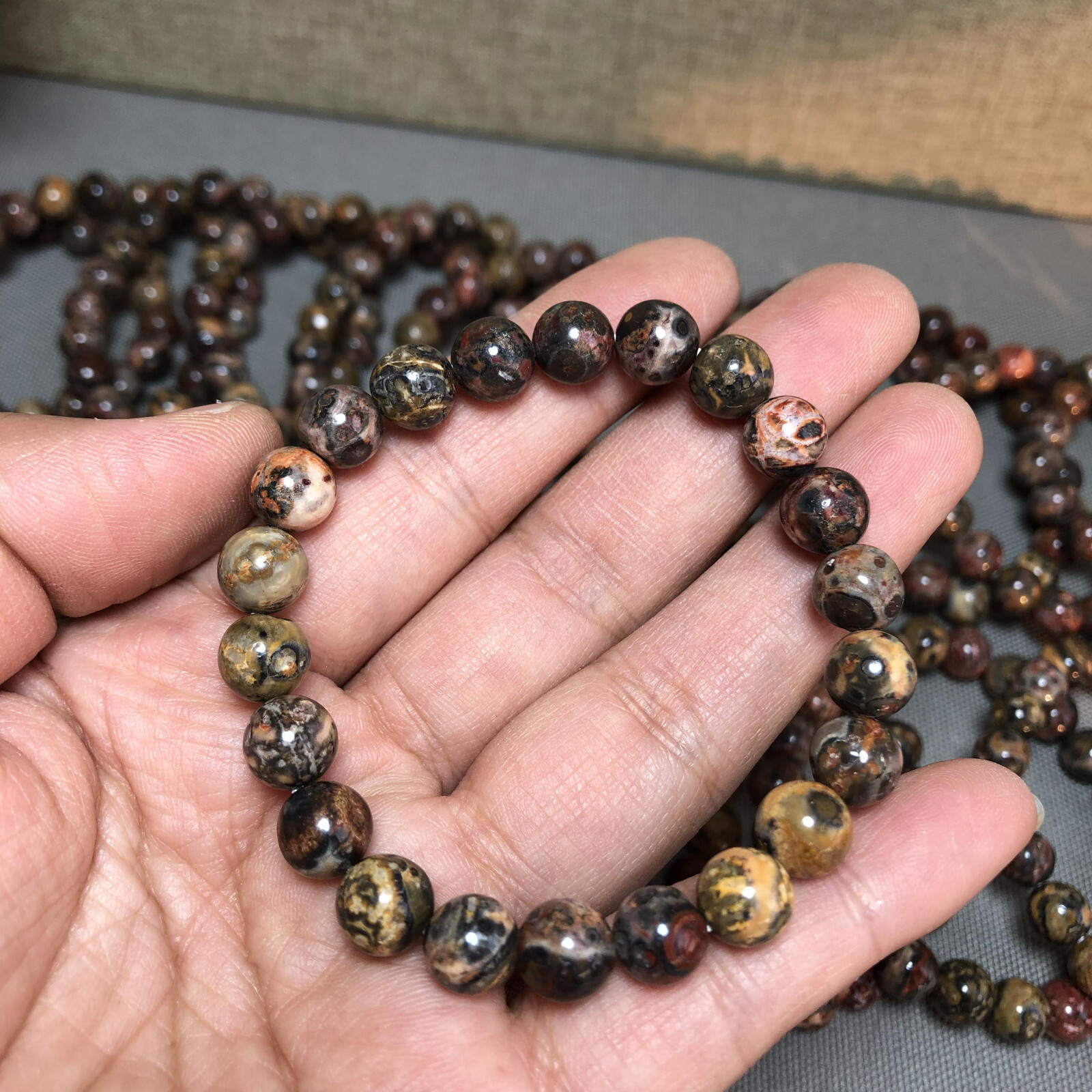 8mm Natural Leopard stone gemstone Crystal chain bracelet Specimen 16g A122102