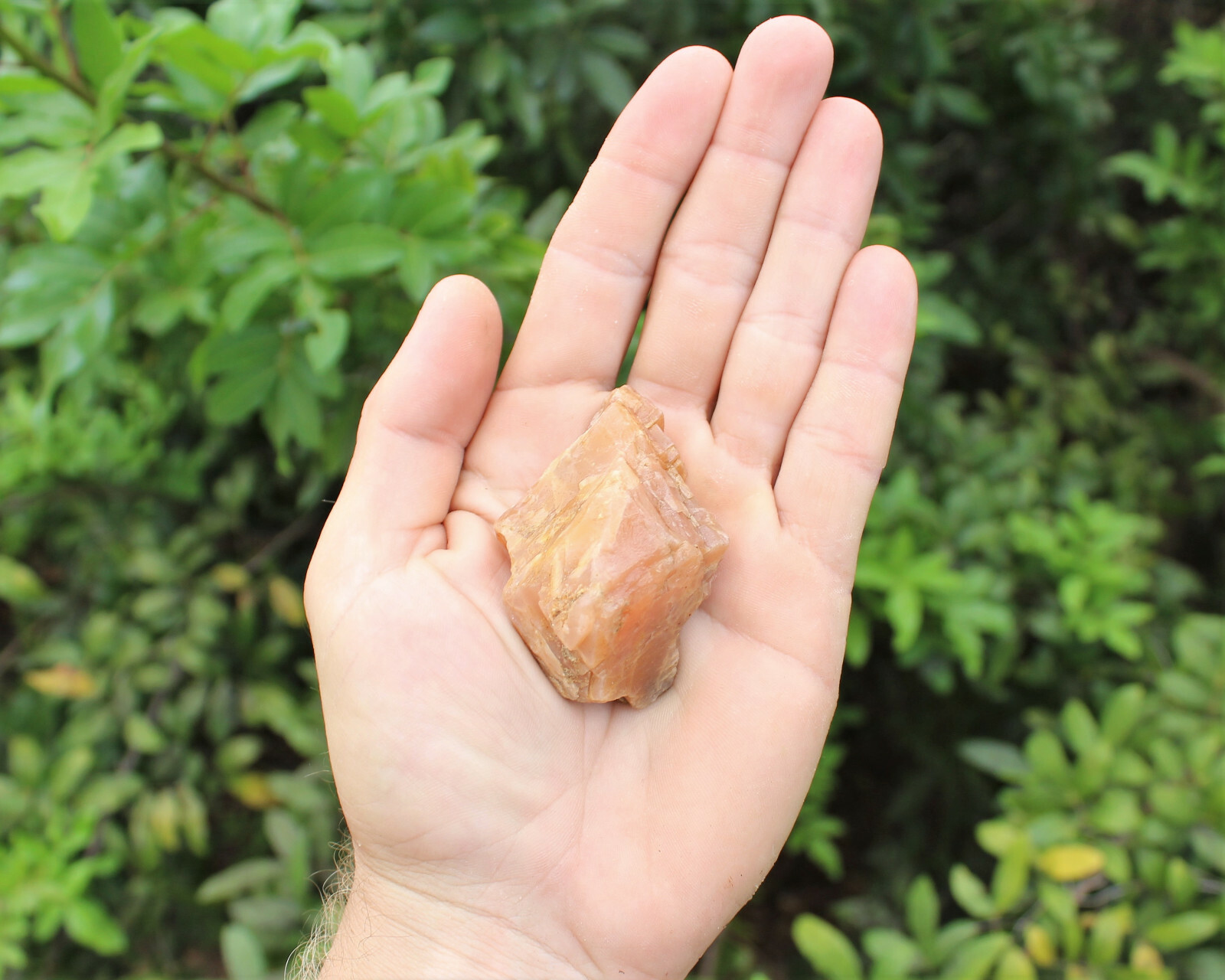 Moonstone Rough Natural Stones (Raw Crystals, Black Moonstone, Peach Moonstone)