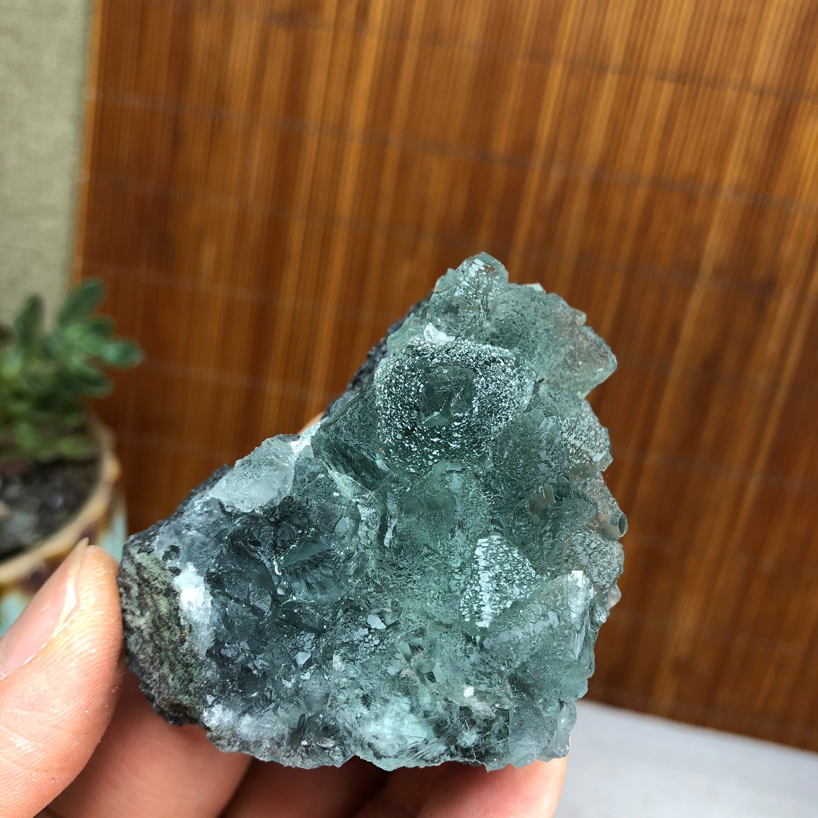 61-42-30mm Rare Natural Green Calcite fluorite Mineral Specimen 85g A6126