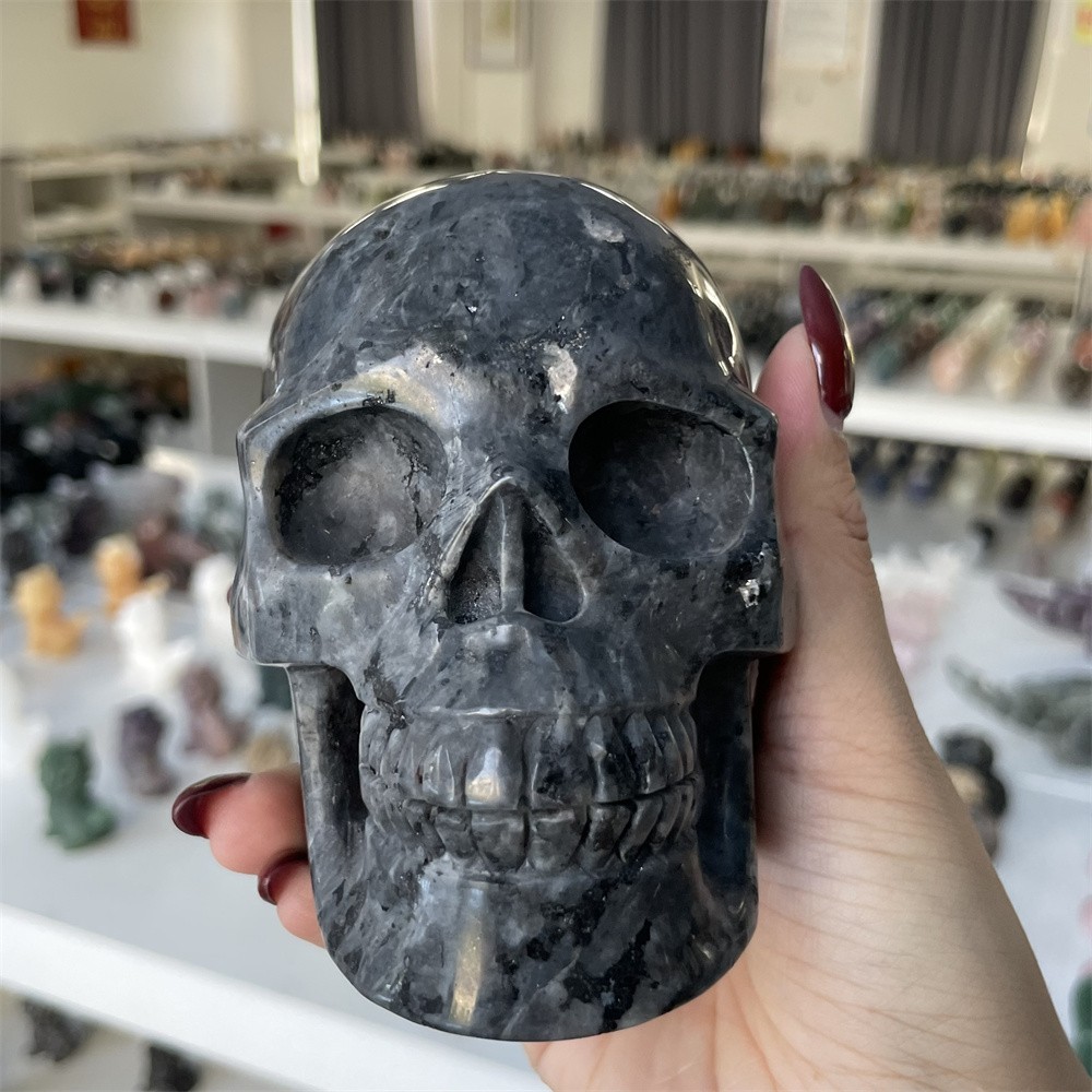 2.5LB 4.7″ Natural A++Gabbro Skull Carvings Decor Crystal Quartz Healing Reiki