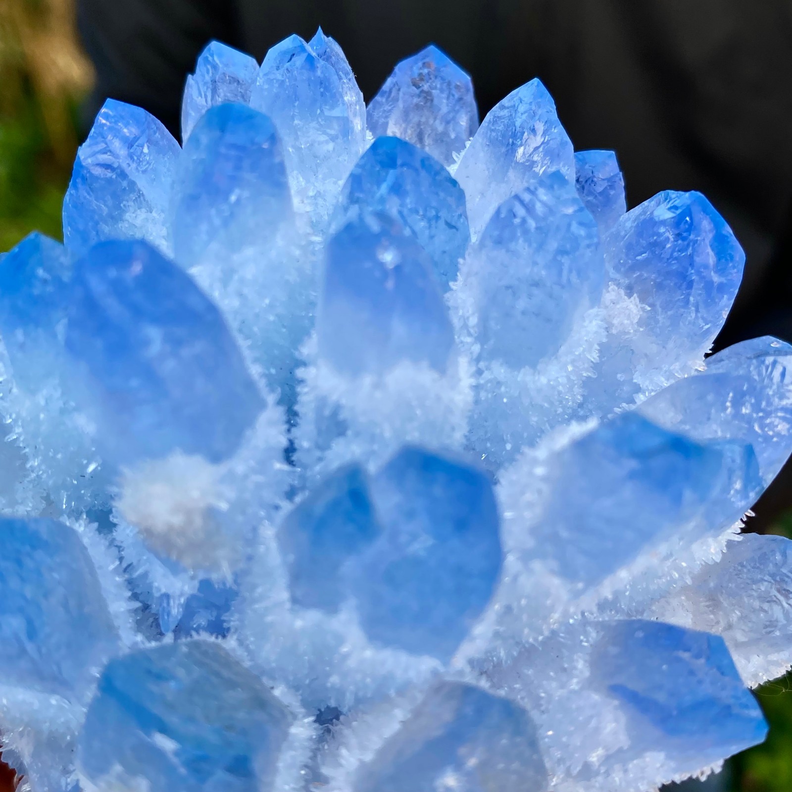404G New Find blue Phantom Quartz Crystal Cluster Mineral Specimen Healing
