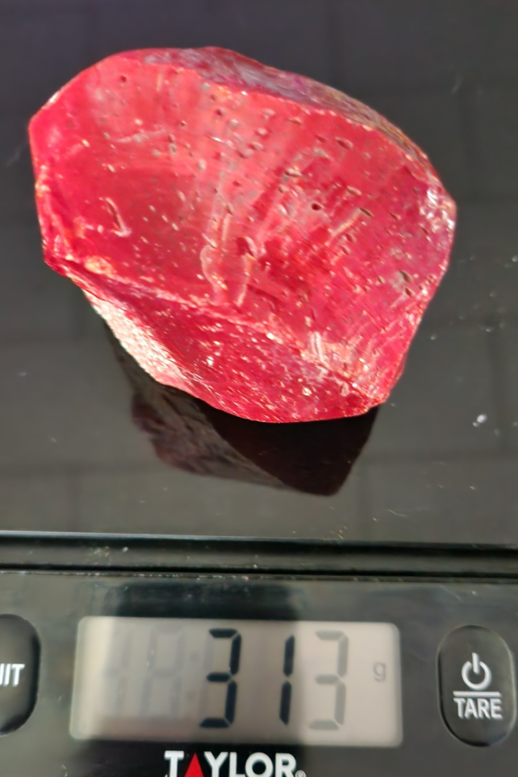 Cerry Red rough Slag Glass specimen/natural shape 313g approx. 3 in