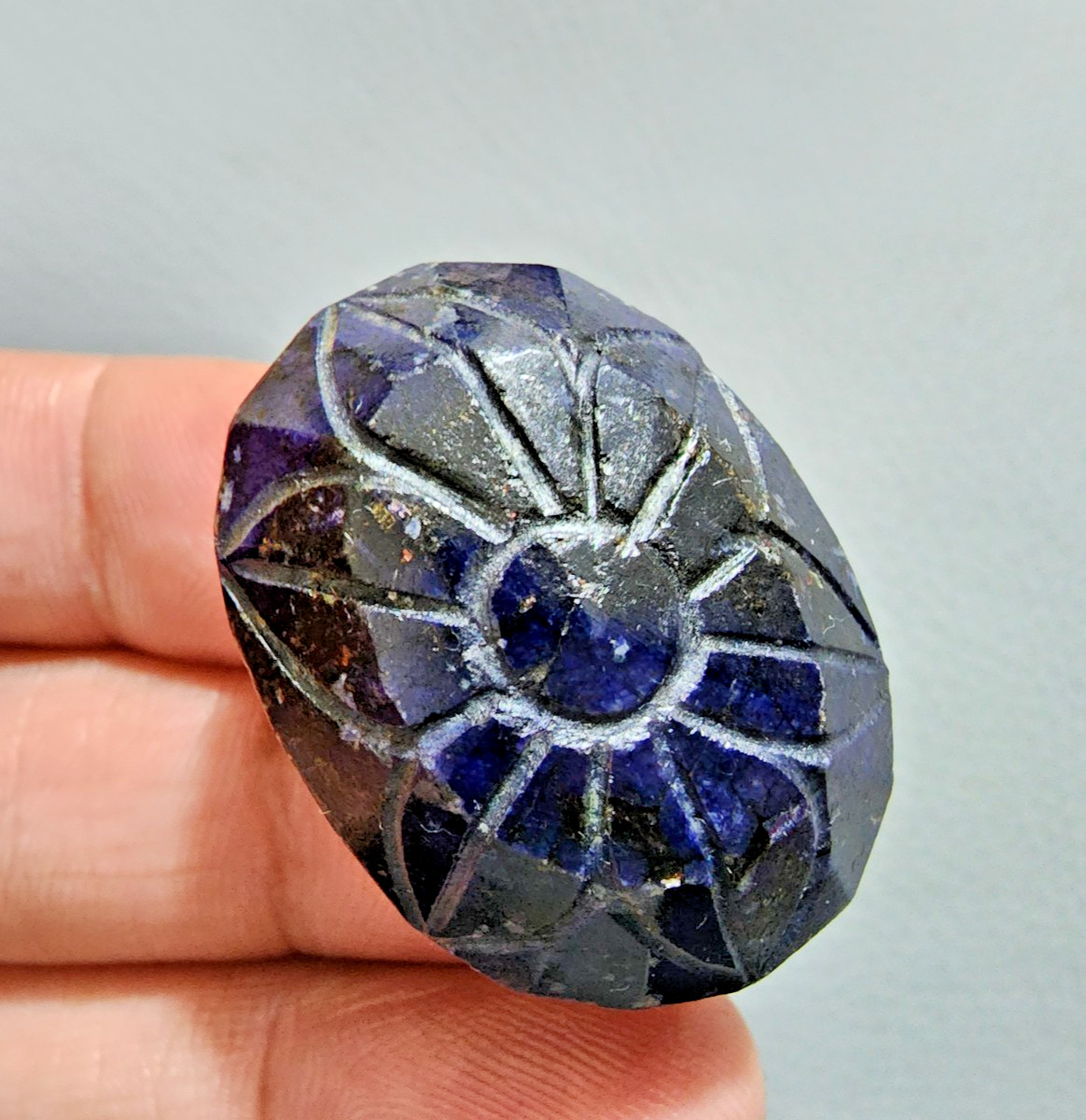 Attractivew Blue Sapphire Carving 172 Ct Natural Gemstone Unique Collector Piece
