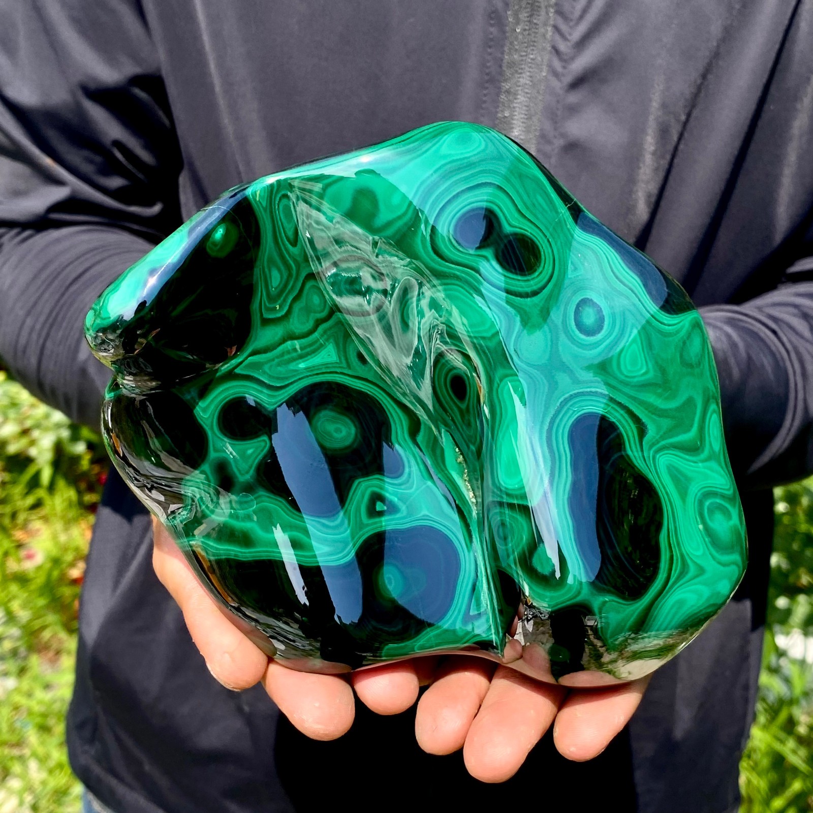 2.2LB Natural glossy Malachite egg transparent cluster rough mineral sample
