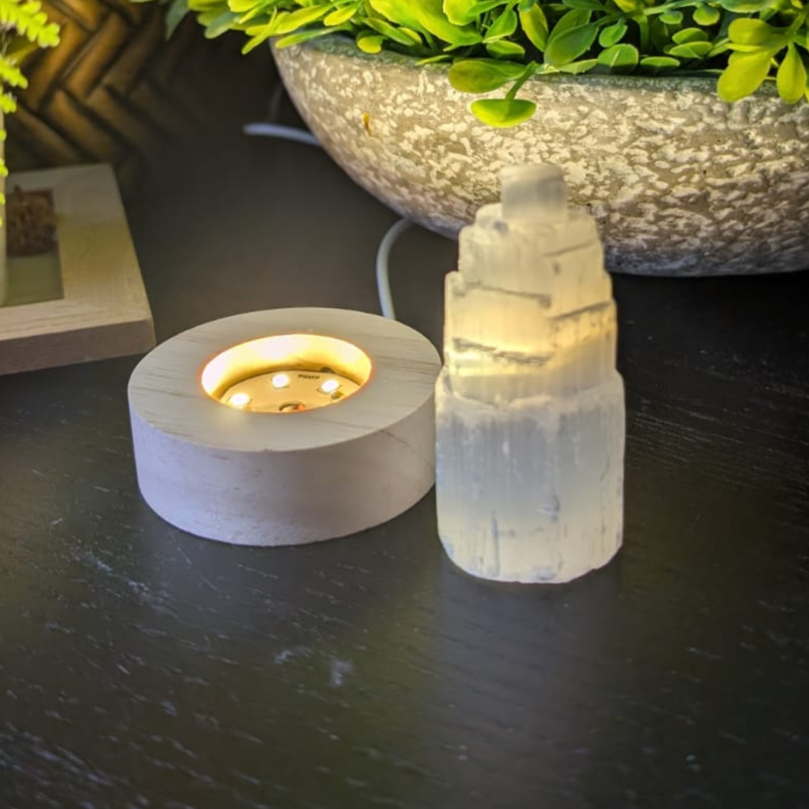 Selenite Tower USB Mini Lamp Natural Healing Crystal Night Kids Light Decor