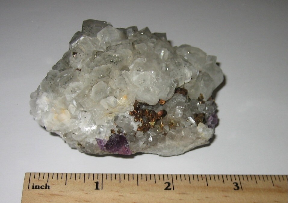 3″ CALCITE CRYSTAL CLUSTER W/ FLUORITE CHALCOPYRITE FROM CT, USA ~ 202.3grams *A