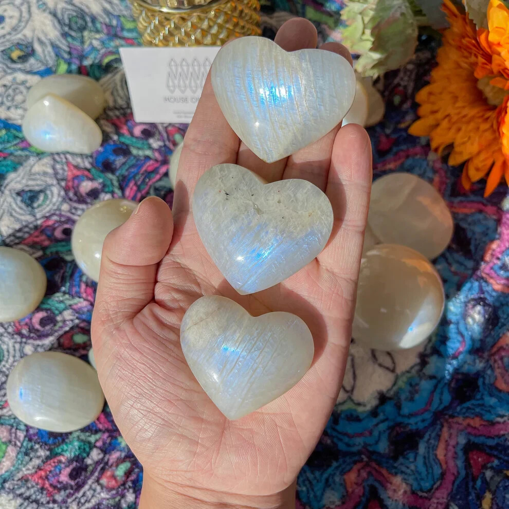 2″ Natural Moonstone Crystal Heart Carving Healing Gemstone Mineral Specimens