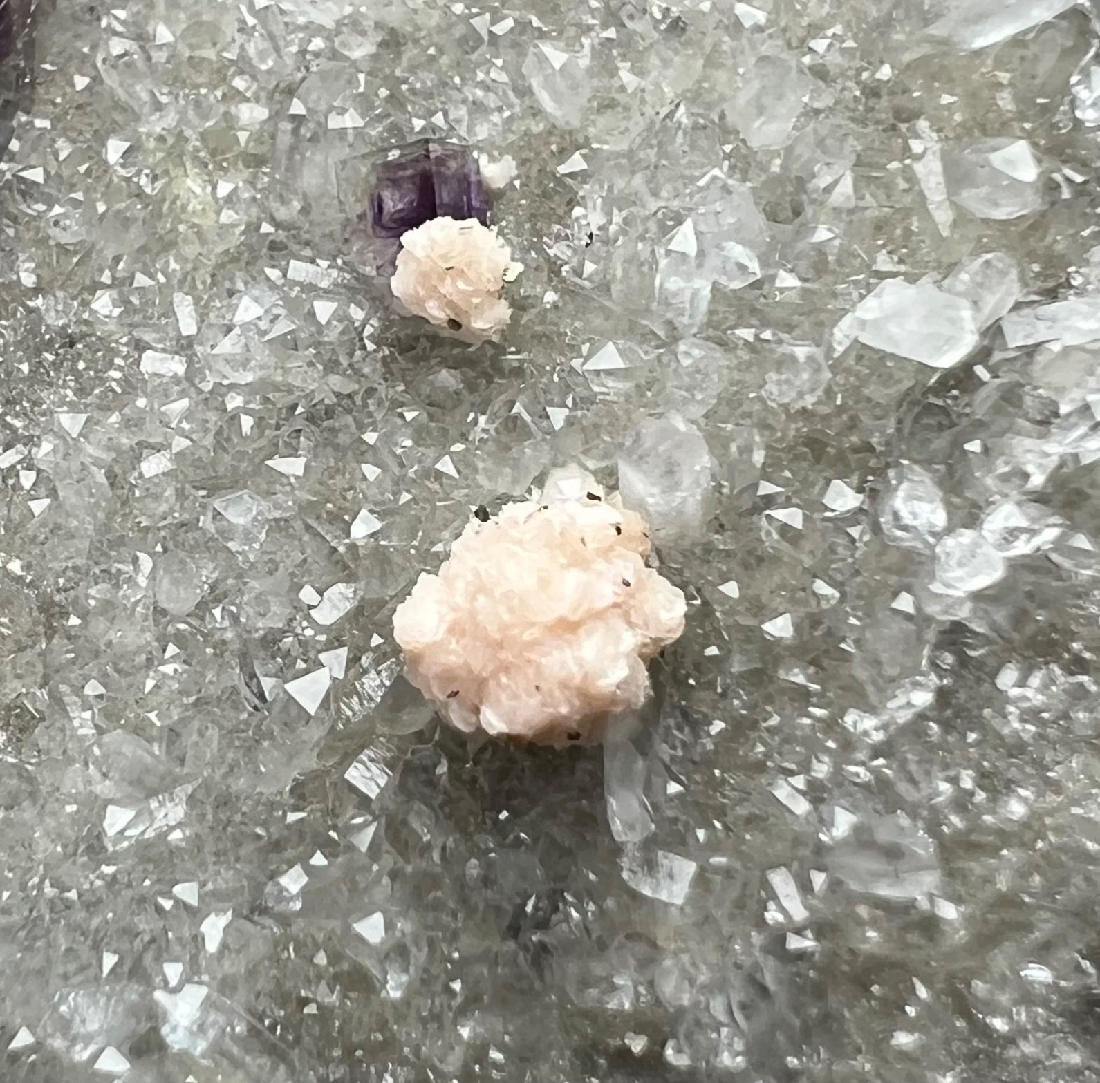 110 Gr. Full Terminated Top Quality Purple Cubic Fluorite Crystals W/Stilbite
