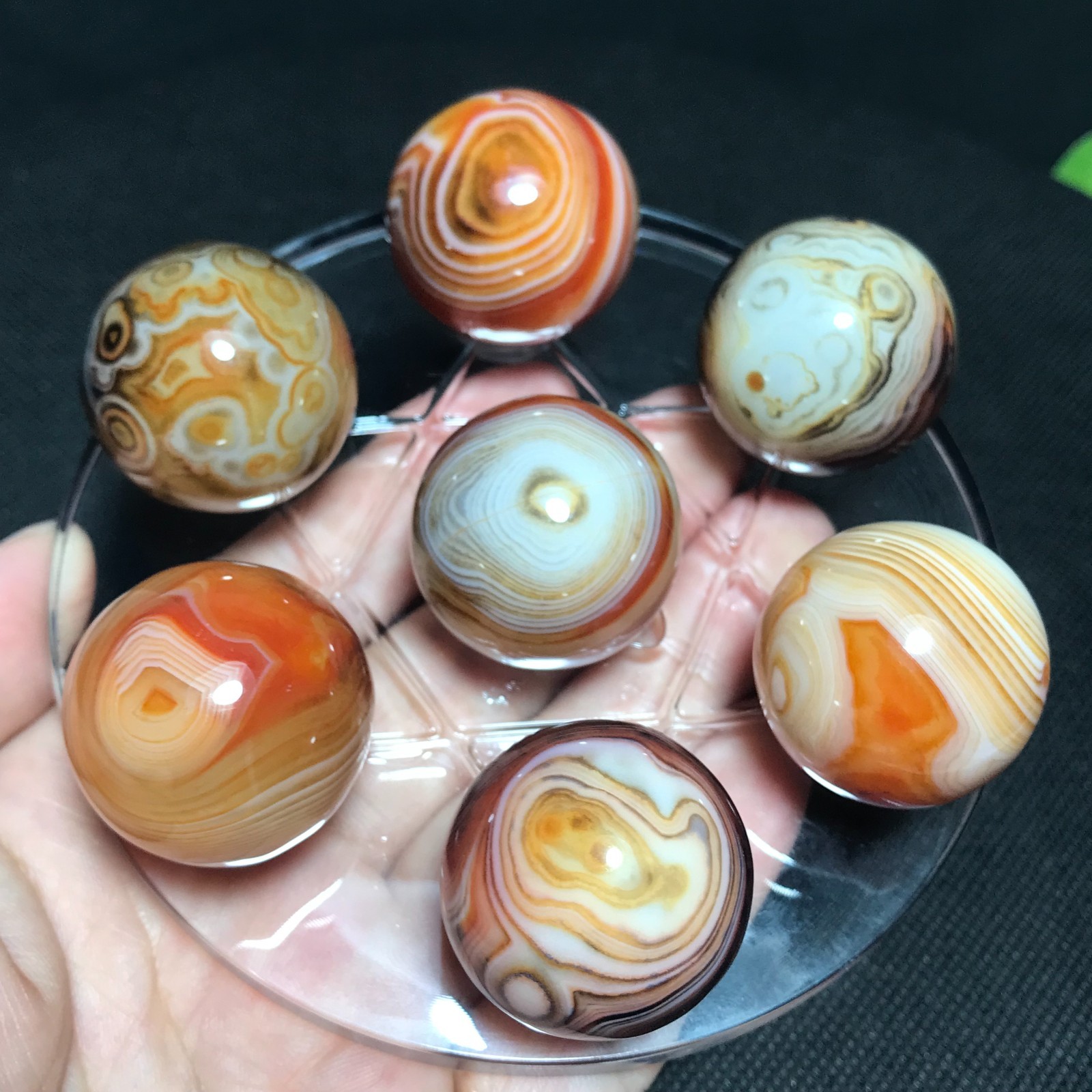 191g 7pcs 26mm Polished Silk Banded Lace Agate Ball Madagascar+base 477