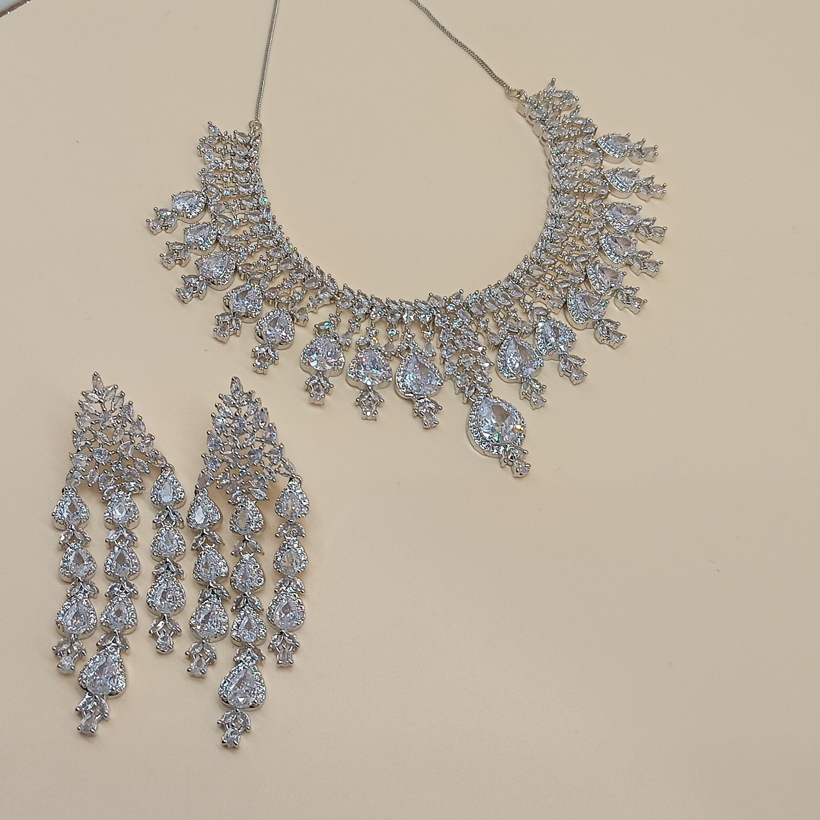 “Luxury Bridal Choker Necklace & Long Earrings Set | Silver Plated CZ Crystalset