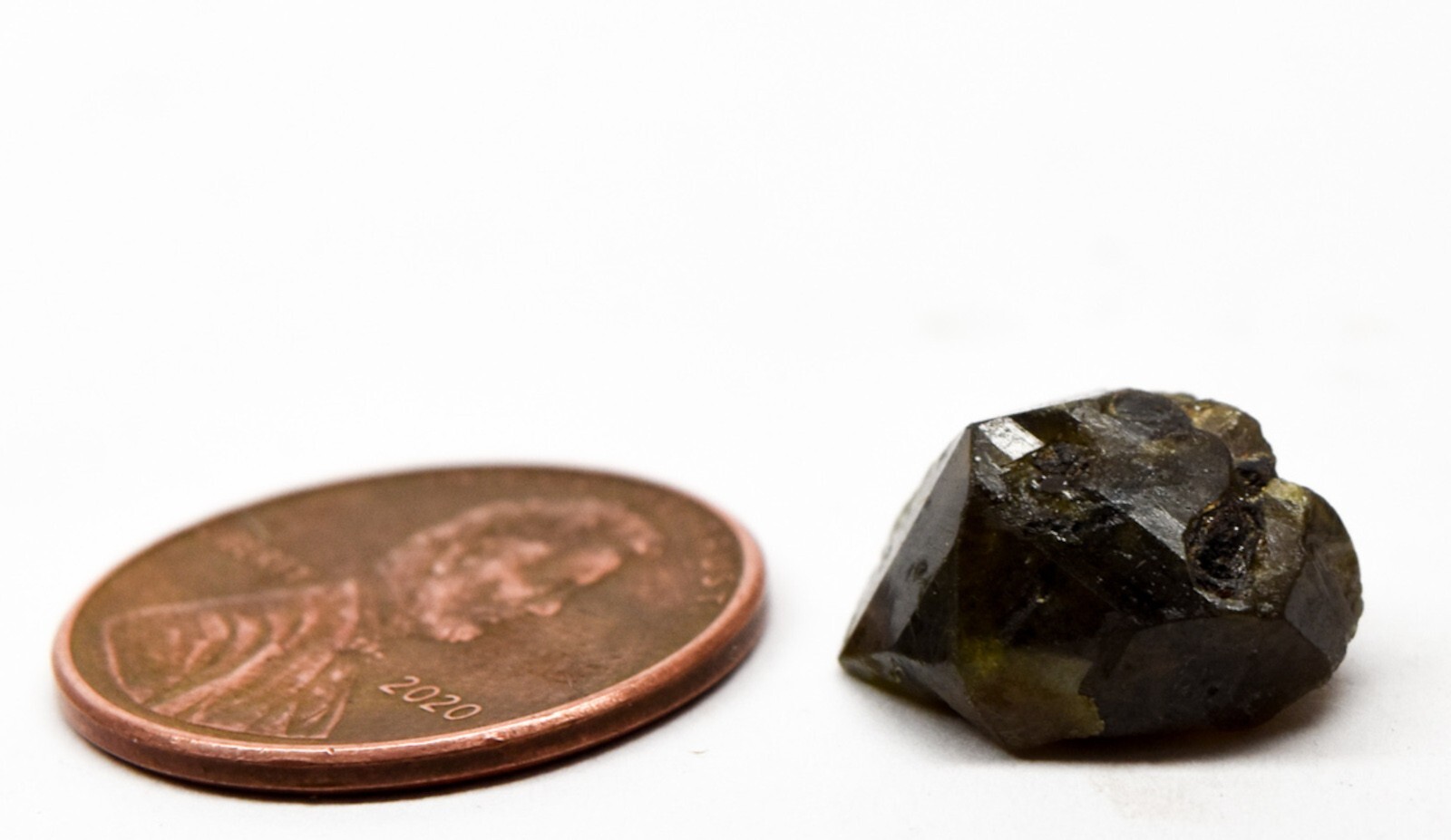 9.5ct Green Orange Garnet Rough Natural Gemstone Crystal Mineral Specimen China