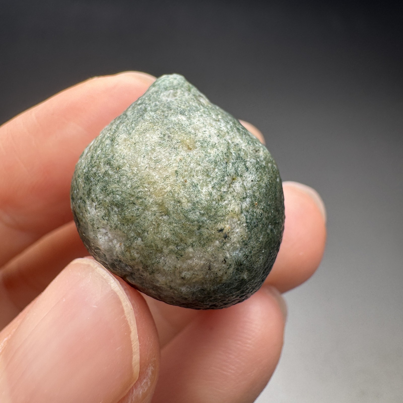 2.2cm/12.2G Raw Alxa Gobi Green Purple Single Relief Eye Agate #6693