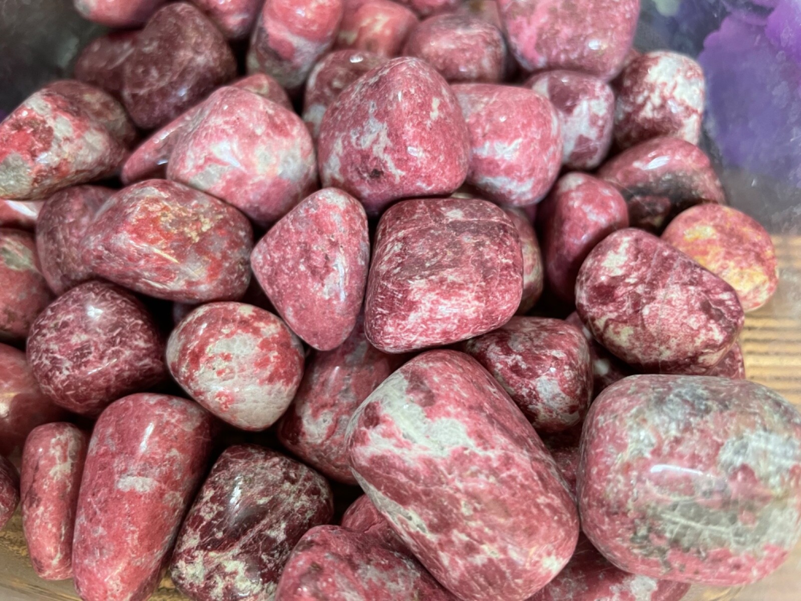 1X Pink Thulite Tumbled Stone 20-25mm Reiki Healing Crystal Speaking Introverts