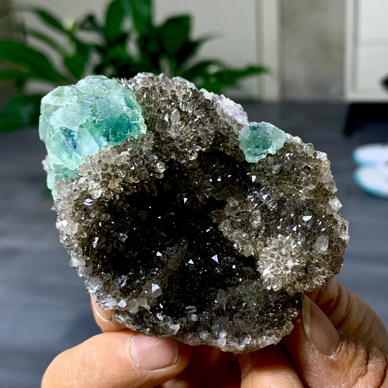 163G Rare Transparent blue-green Cube Fluorite Mineral Crystal Specimen/China