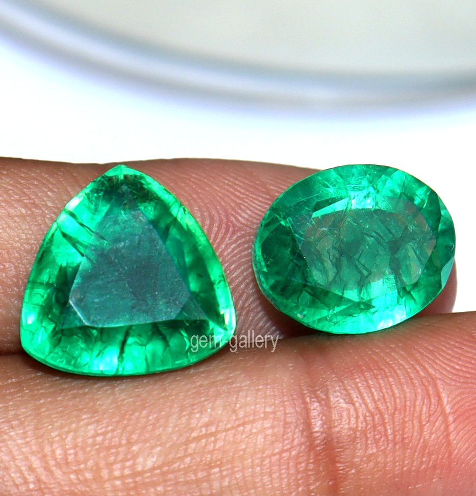 Natural Emerald Trillion&Oval Shape 19.10 Ct 2 Pieces Certified Loose Gemstones