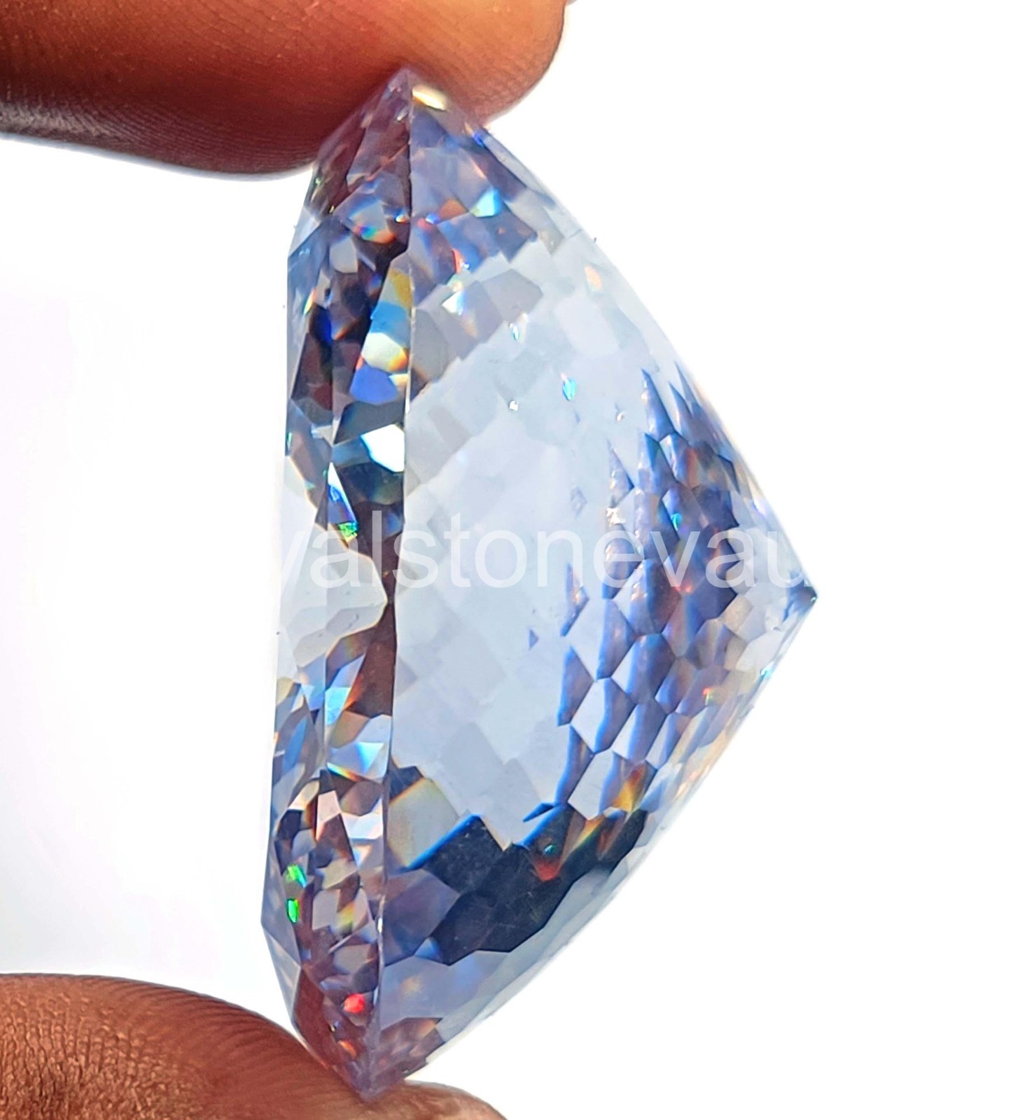 440.65 Ct Natural White Sapphire Round Shape IGL Certified Loose Gemstone 5AOF