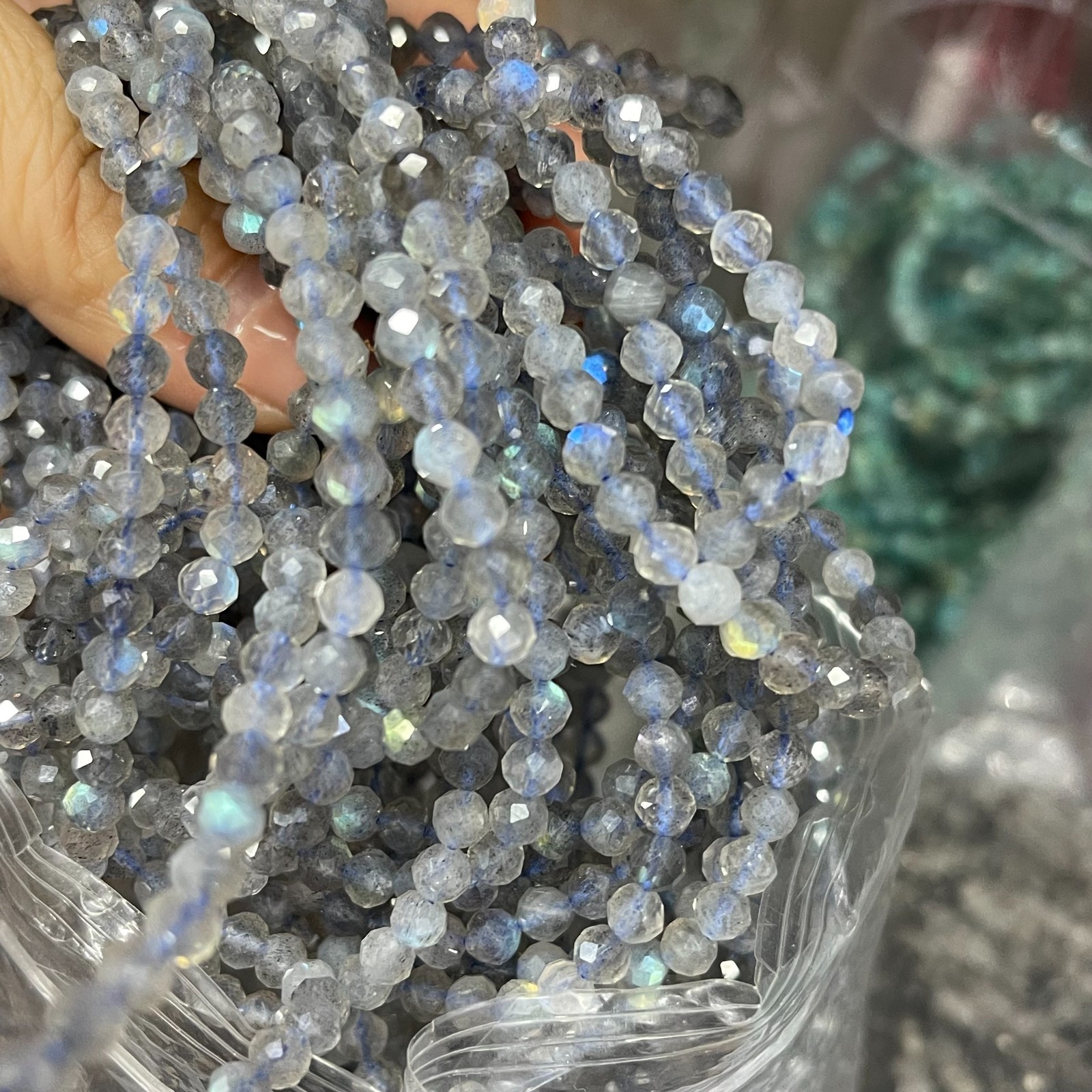 Wholesale 3pcs Labradorite Polyhedron Bracelet 4mm Crystal Healing Bracelet