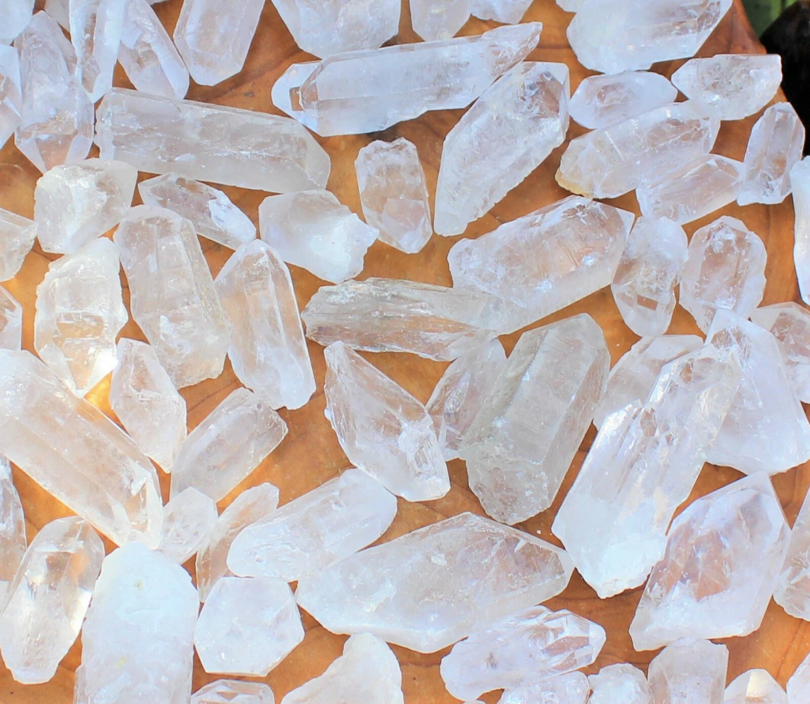 Wholesale Bulk Lot 2 lb Natural Clear Quartz Crystal Points Wand, AAA Quality