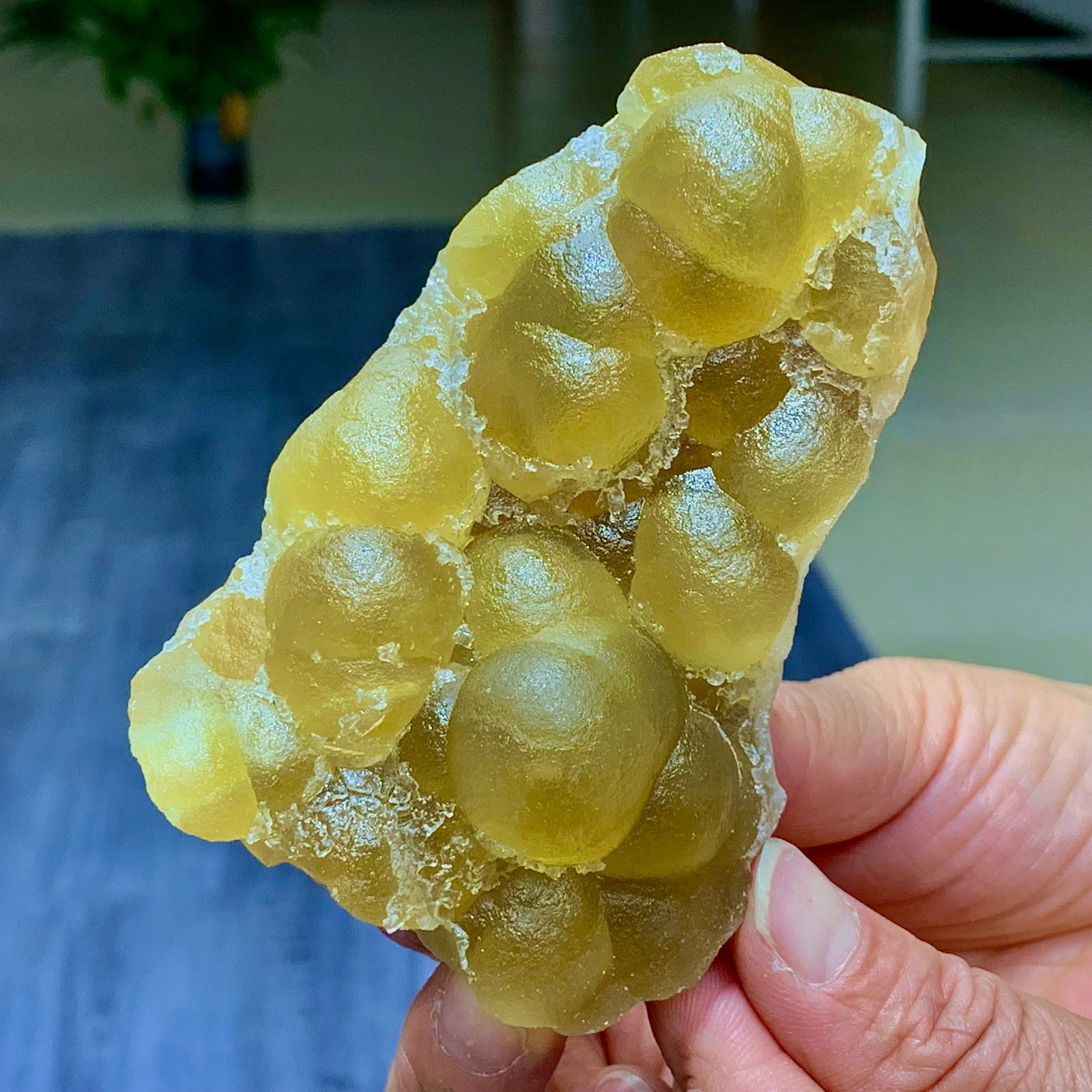 290G Natural transparent yellow spherical fluorite mineral crystal sample
