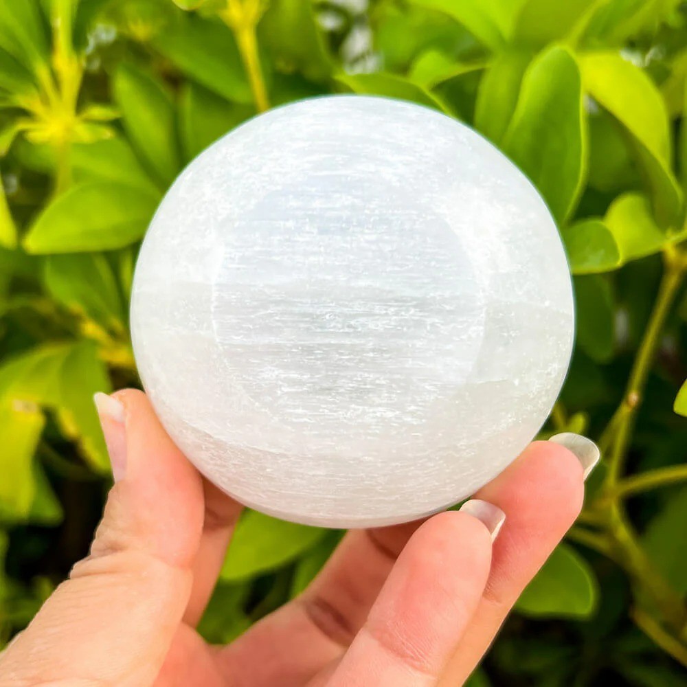 Natural Selenite Charging Bowls Polished Crystal Carving Specimens Collection