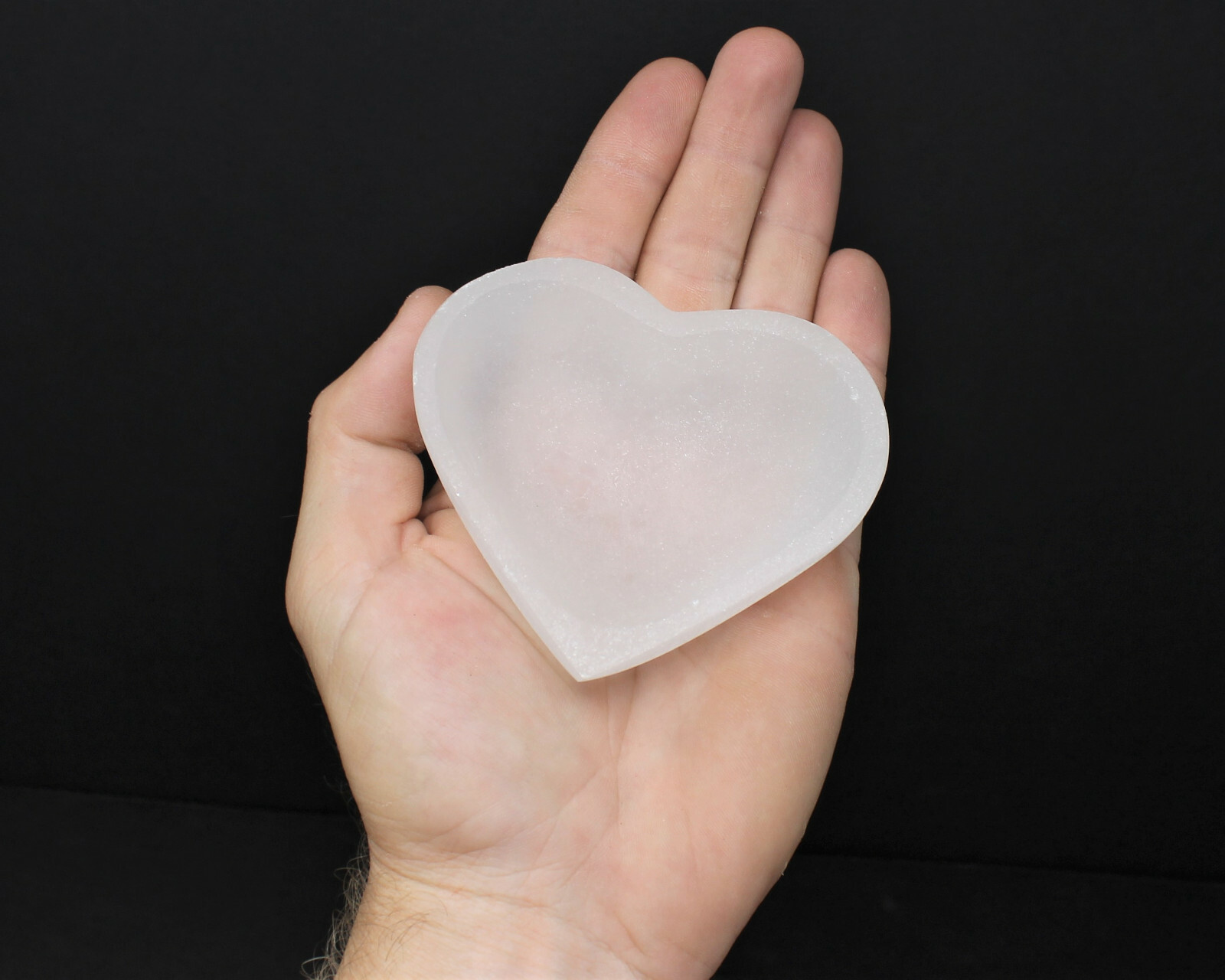 Selenite Charging Bowl, 3.5″ Heart Shaped Crystal Bowl (Selenite Cleansing Bowl)