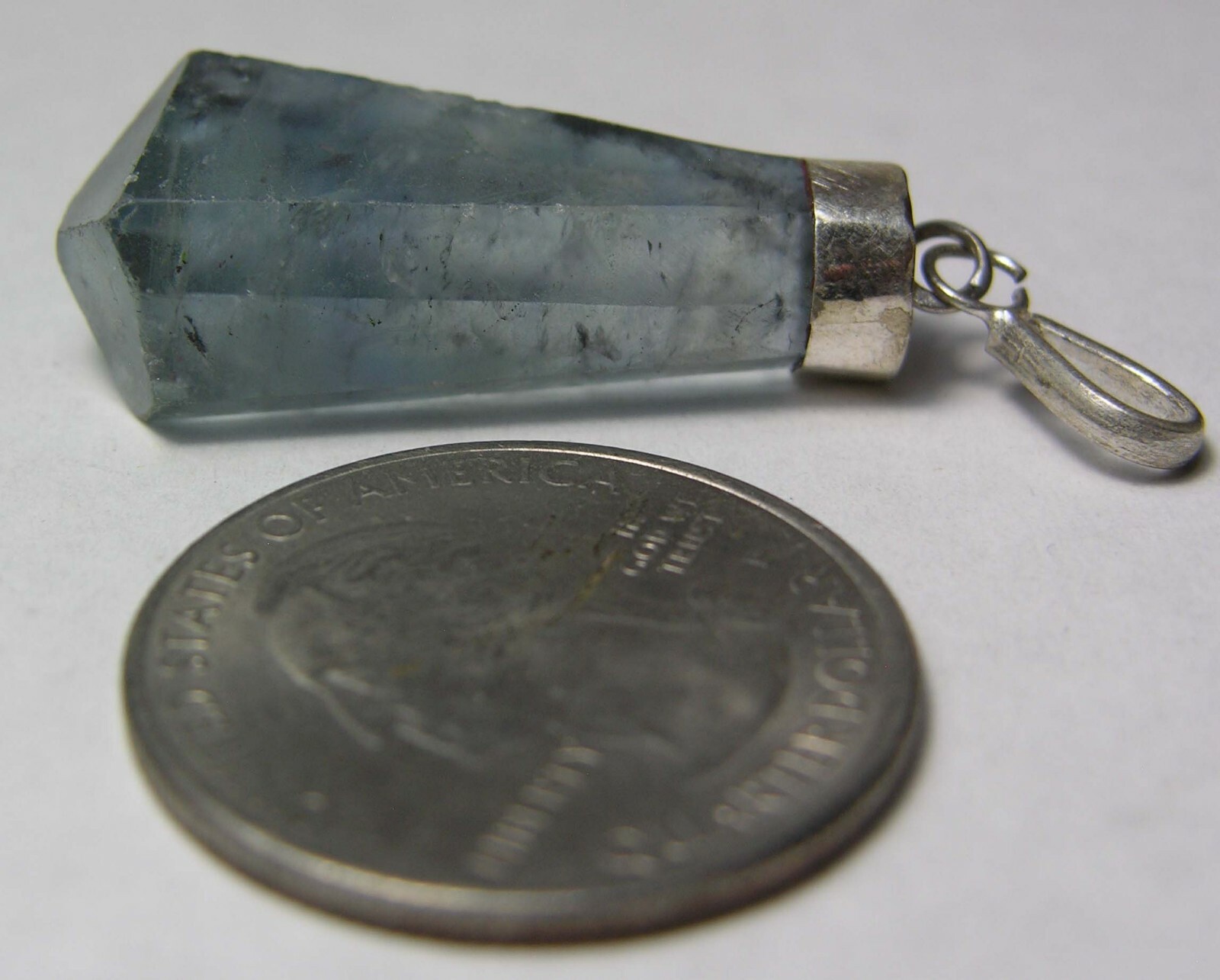 #7 Pakistan 35.90ct 100% Natural Blue Fluorite Crystal Pendant 7.15g 30.00mm