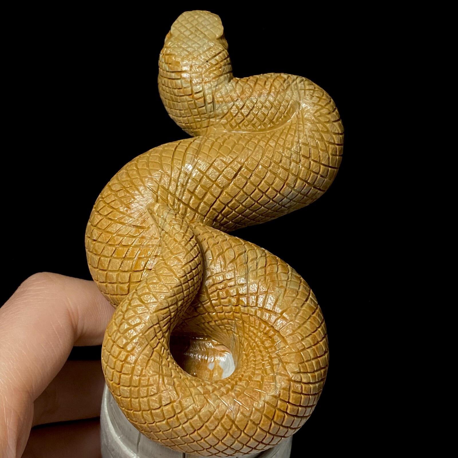 Natural Crystal Cluster Quartz Mineral Specimen Songhua Stone Handcarved Snake