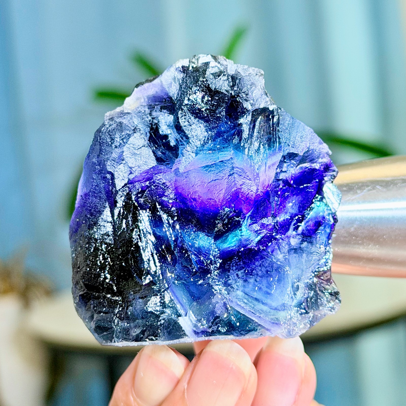 205G Rare transparent purple cubic fluorite mineral crystal sample/China