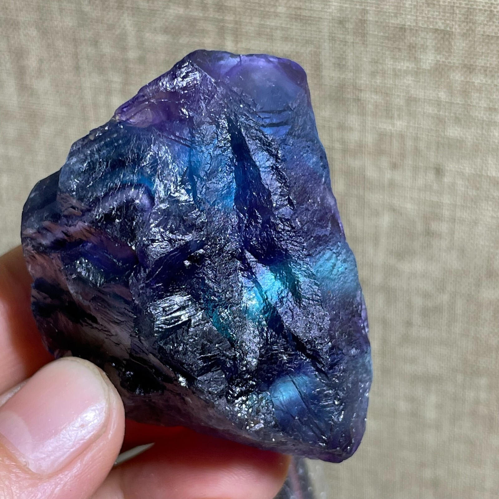 Raw Fluorite Crystals – rainbow – Rough Stone Healing Natural Gemstone 101g A43