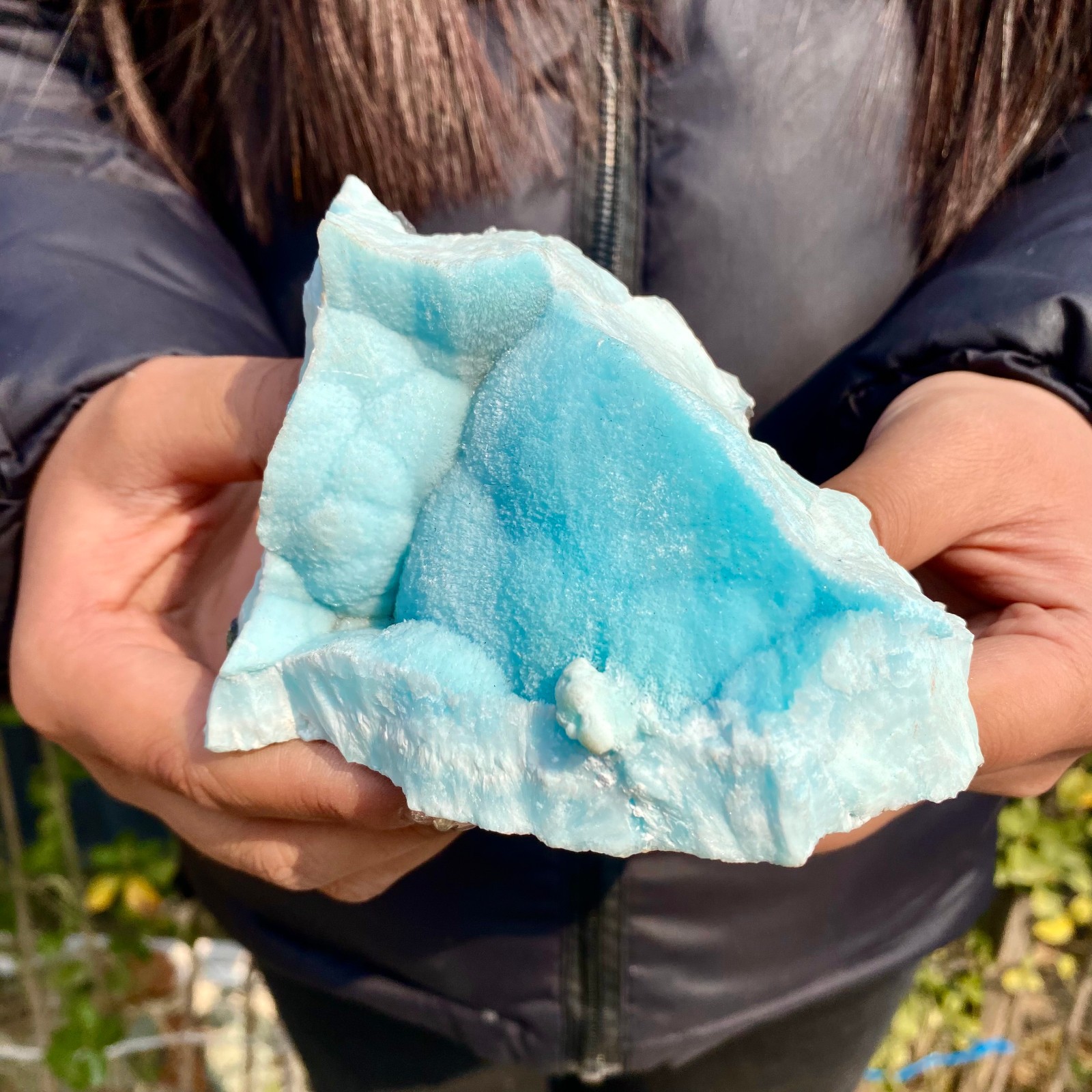 465G Natural Clear Blue-vein Crystal stone Rare Mineral Specimens China