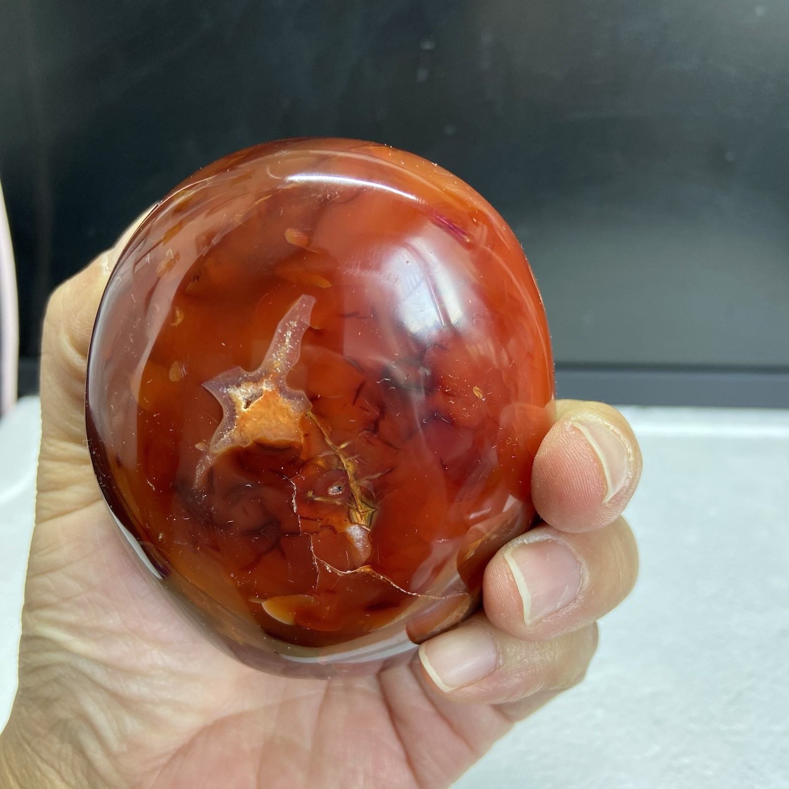 79mm405g Beautiful Red AGATE Carnelian Crystal Display Stand Reiki MGY145