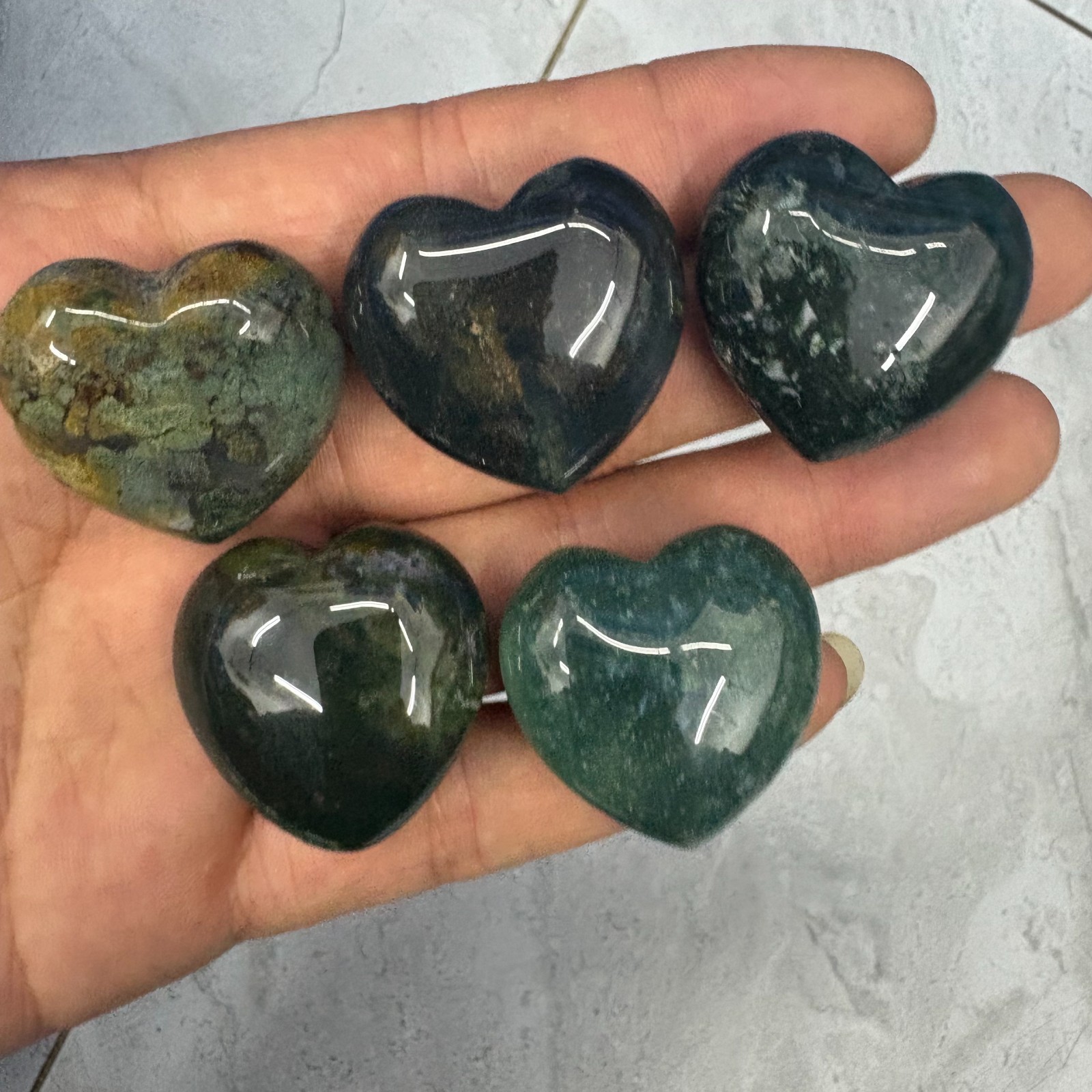 5pc Natural aquatic agate quartz carved Heart crystal reiki gift random