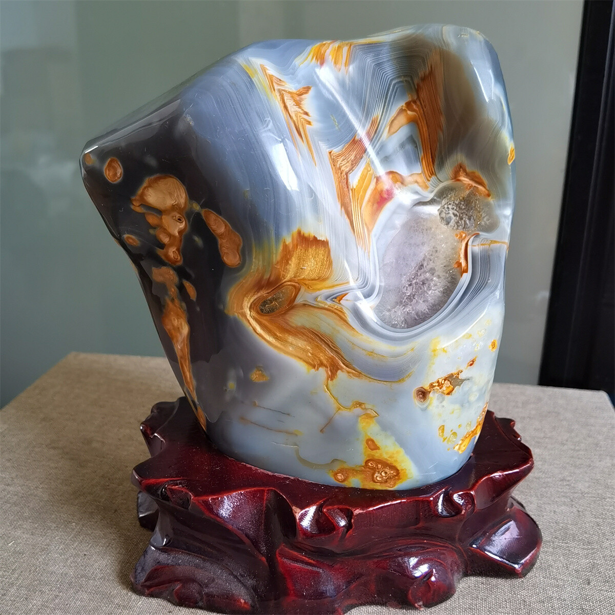 2.15Kg Beautiful Colourful agate Geode polishing furnishing article A710