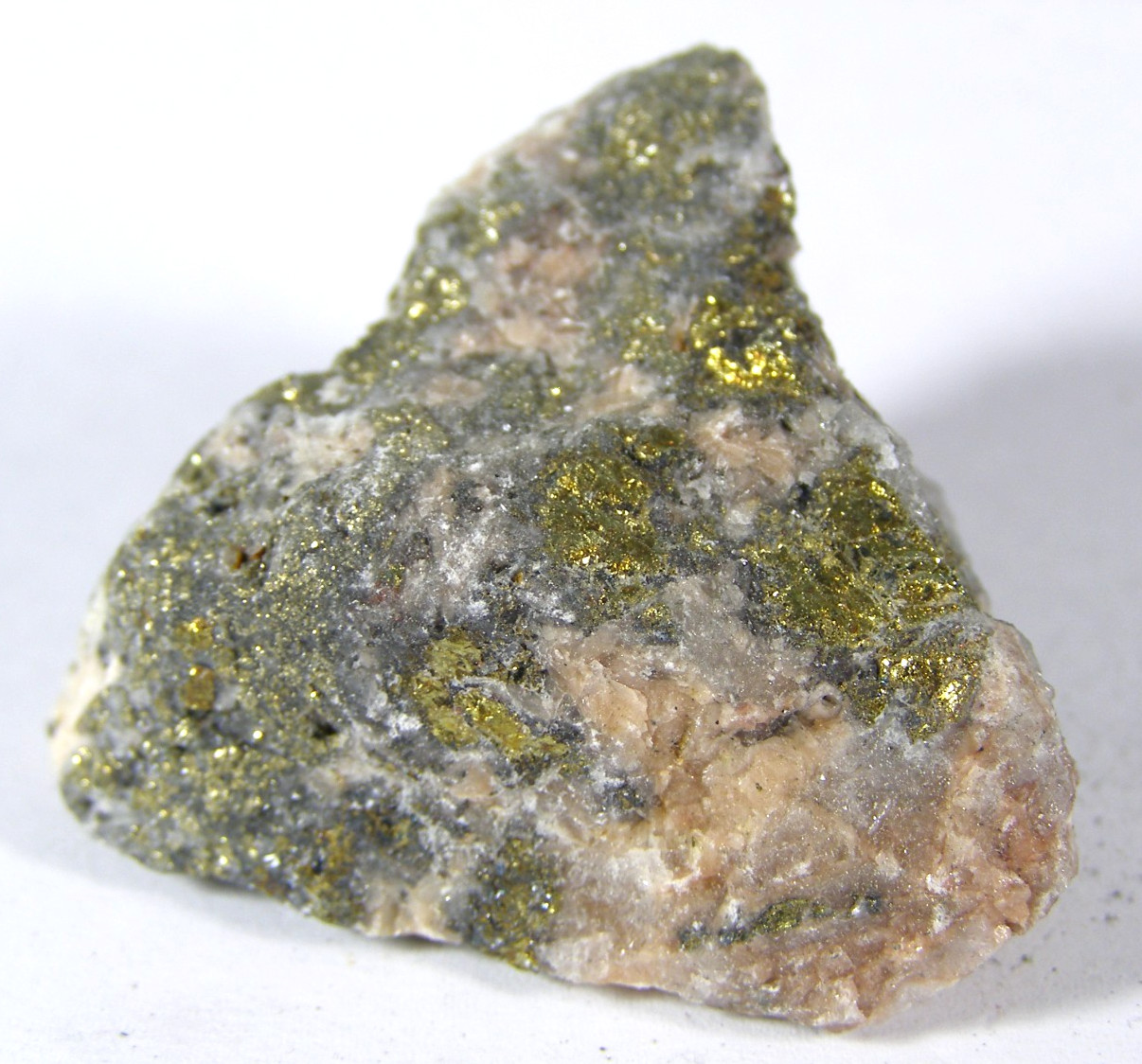 NATURAL CHALCOPYRITE CRYSTALS ON MATRIX ROCK – NORWAY – 4.1 x 3.9 x 2.7 cms #5