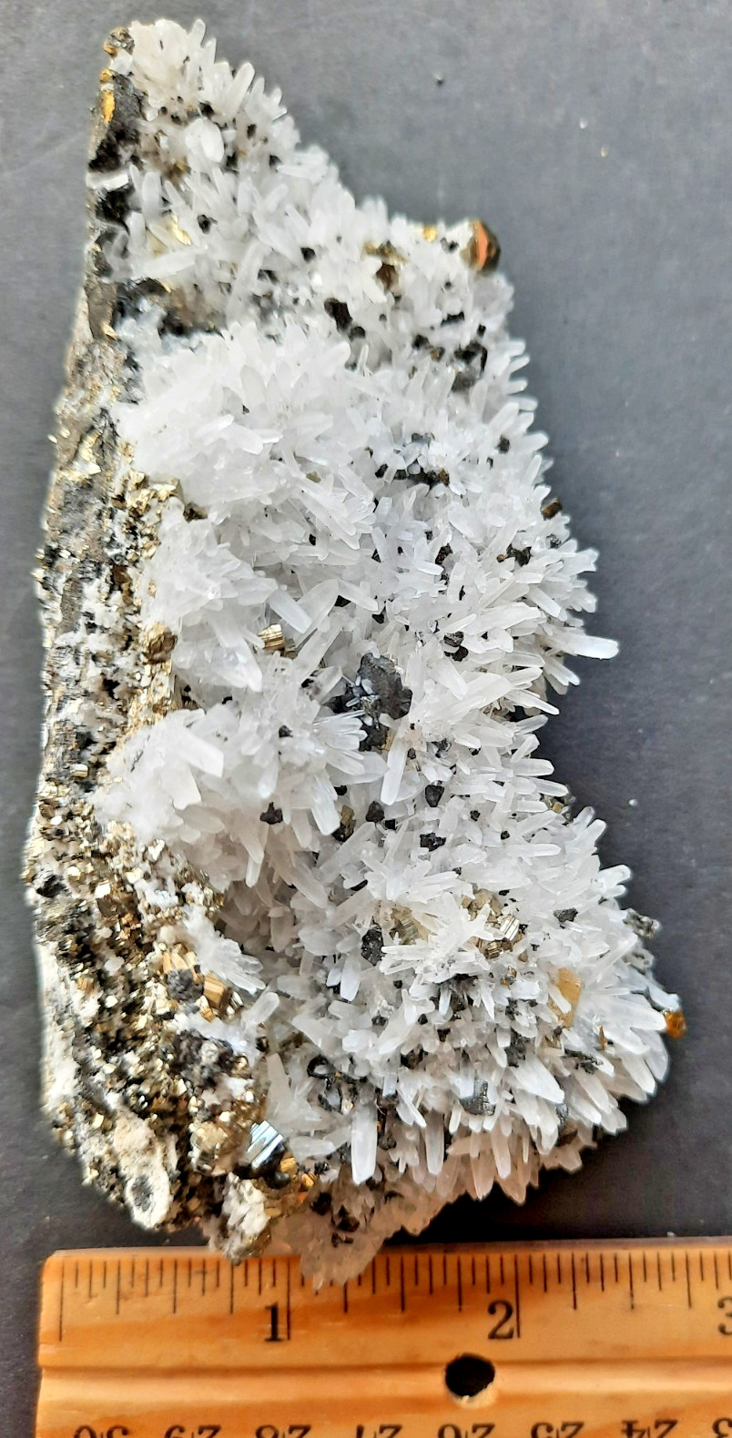 Long Quartz Crystal Cluster with Sphalerite and Pyrite Crystals Peru 372gr