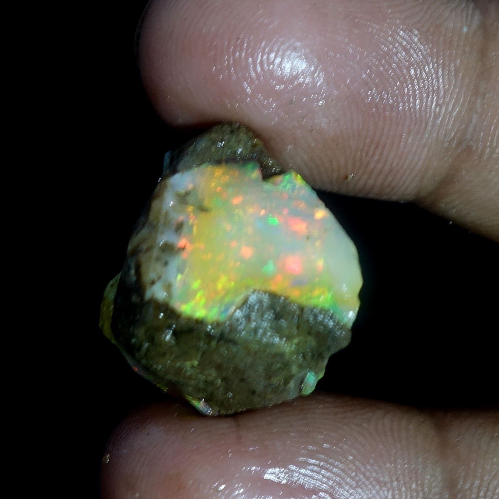 AA+ Ethiopian Oli Opal Rough Entreated Welo Opal Multi Fire Color Flash 23.80Cts