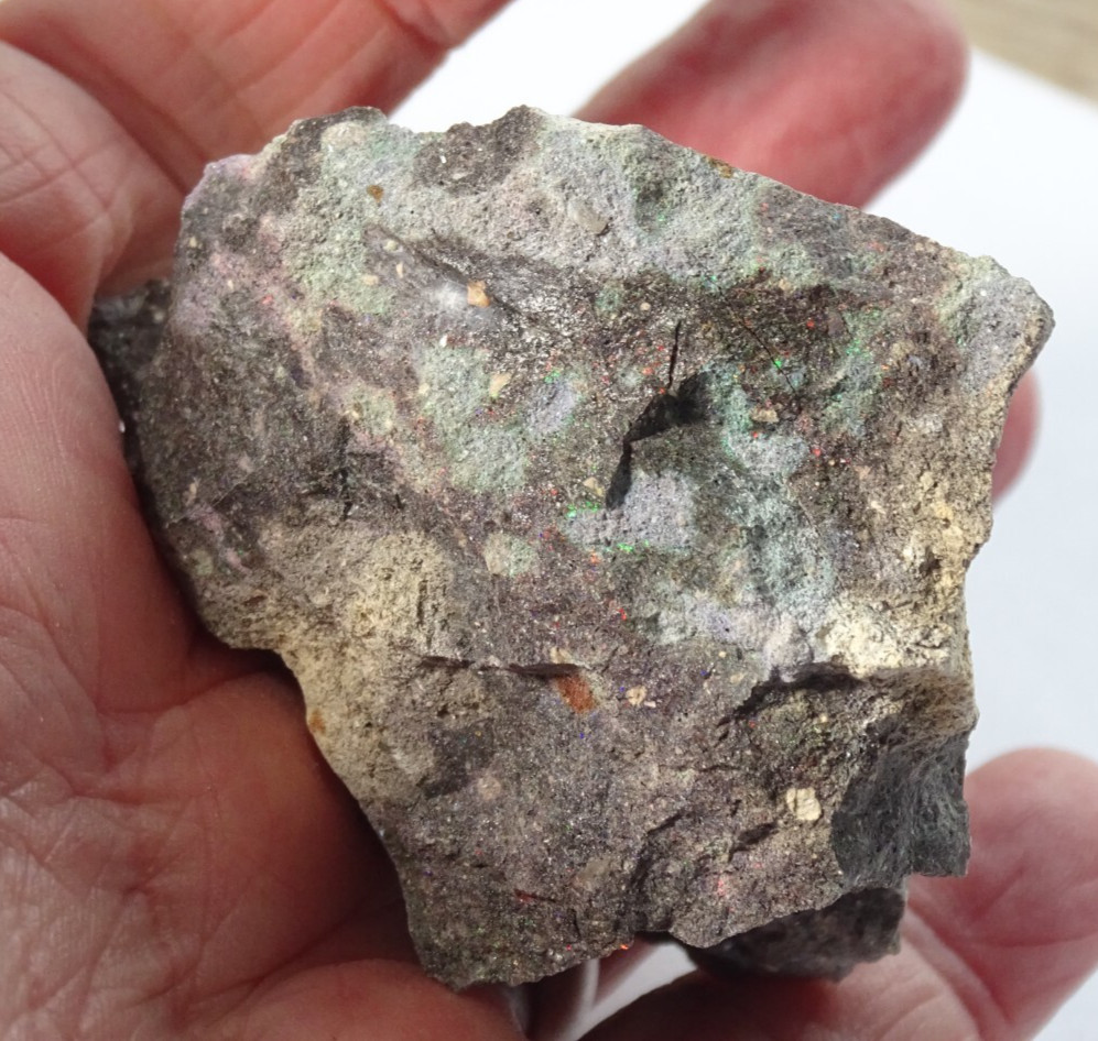 NATURAL BLACK OPAL PIECE- HONDURAS – App. 5.6 x 5.2 x 4,5 cms 97.95 gms #2