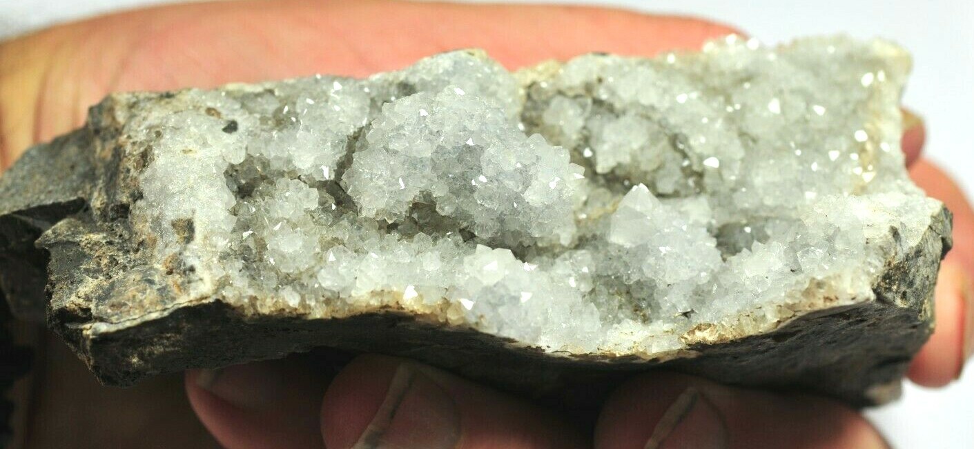 NATURAL QUARTZ CLUSTER – 12.3 x 7 x 5 cms 357 gms – WEARDALE, UK