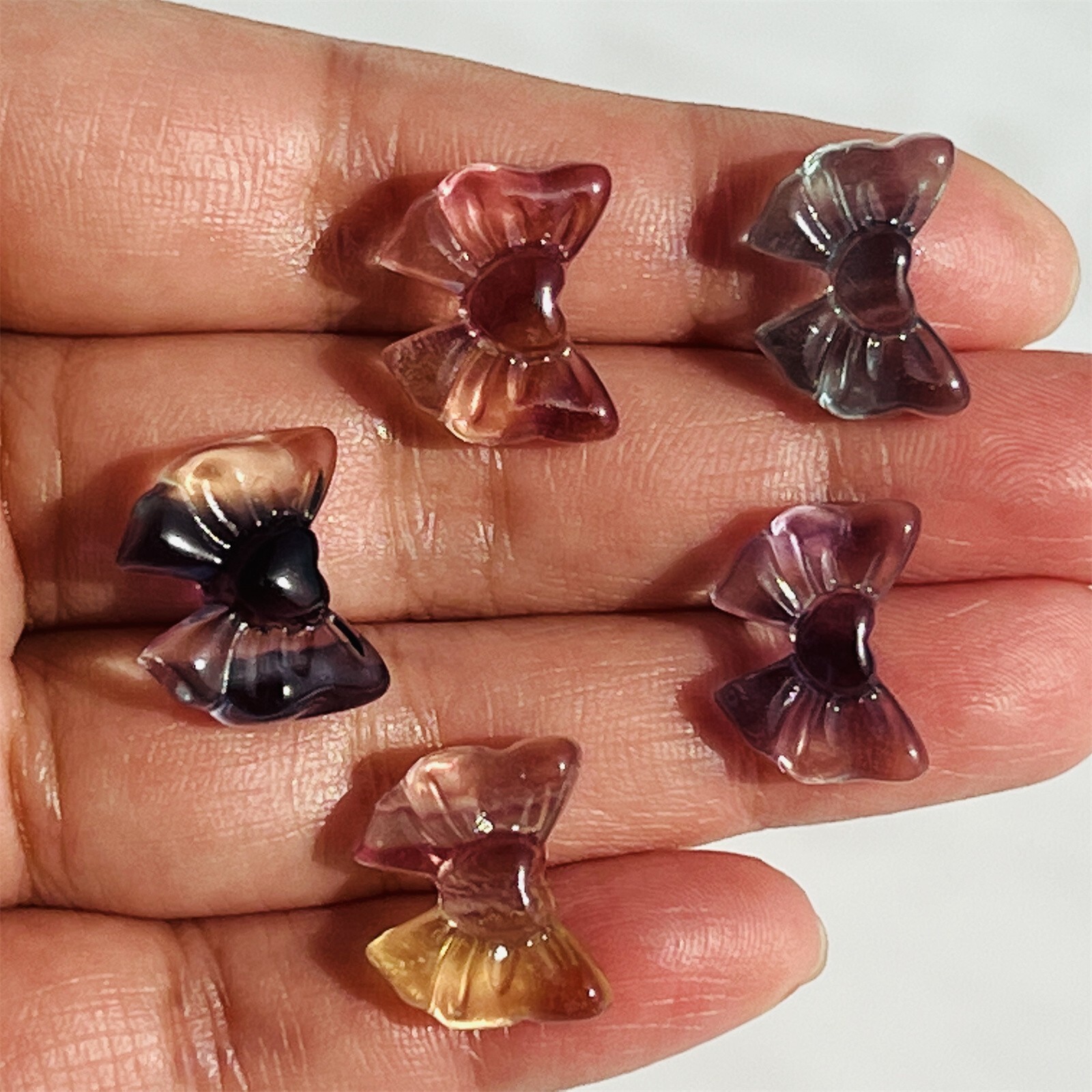 5pcs Natural Fluorite Mini love Bow tie skull Quartz Crystal Skull Gift healing