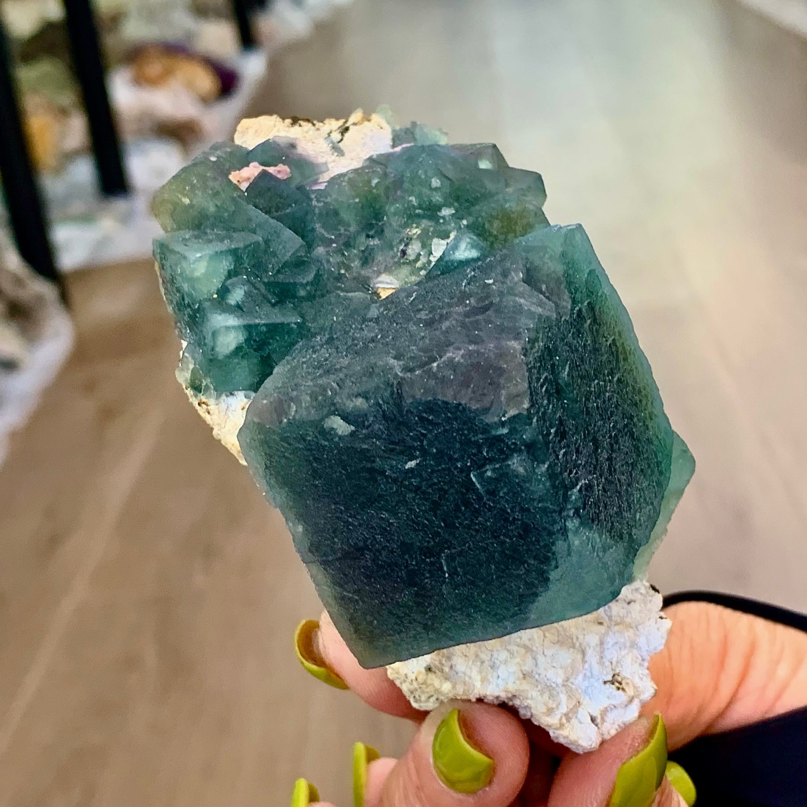 388G Rare transparent Blue green fluorite mineral crystal sample/China